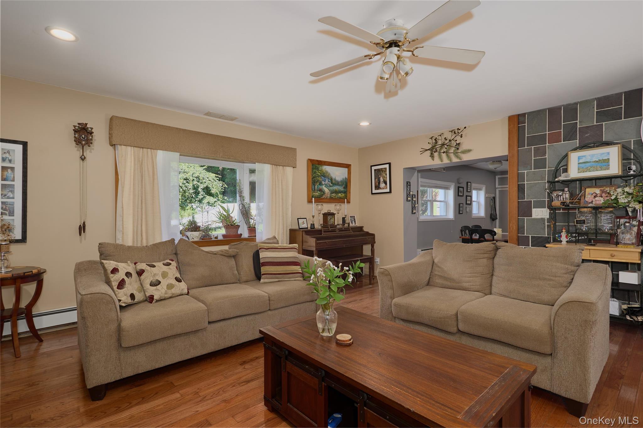 140 Nardin Road – For Sale photo 12