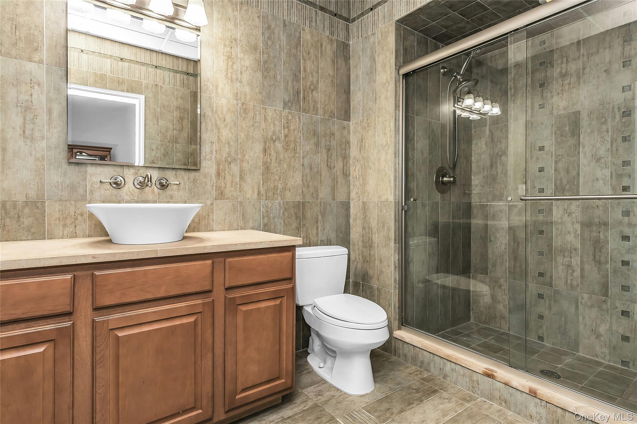 1025 Seawood Drive – For Sale photo 29