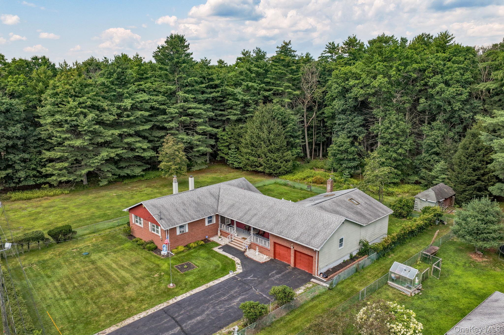 492 White Road – For Sale