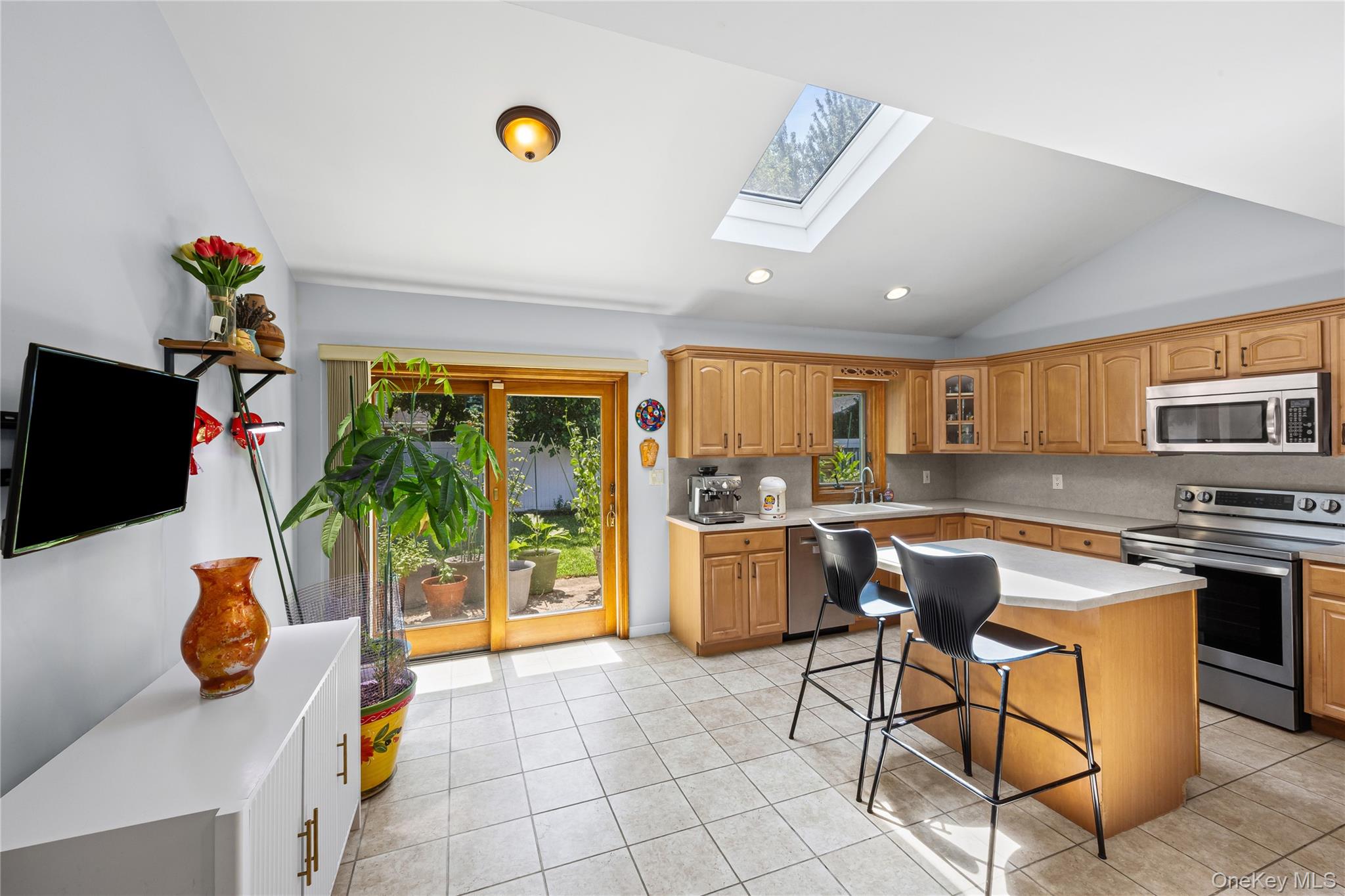 79 Spruce Lane – For Sale photo 13