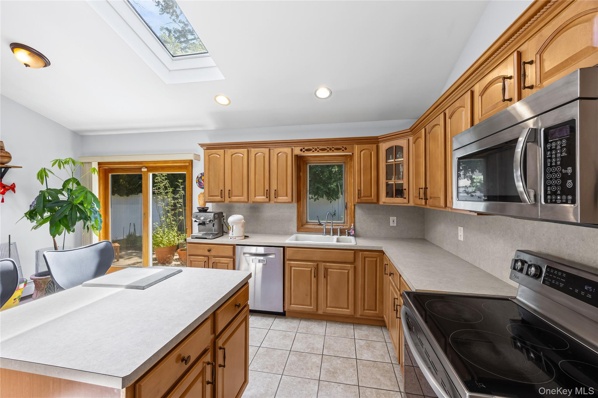 79 Spruce Lane – For Sale photo 18