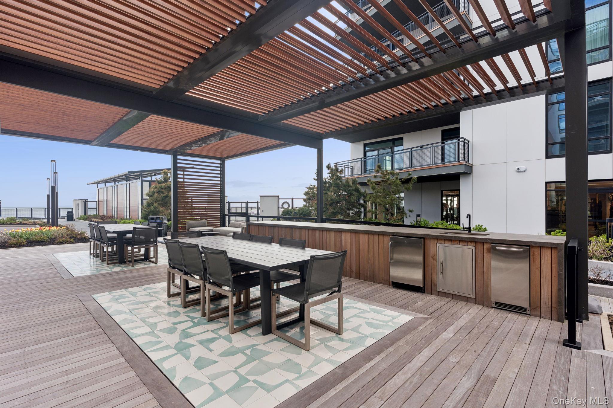 140 Boardwalk, Unit 503B photo 2