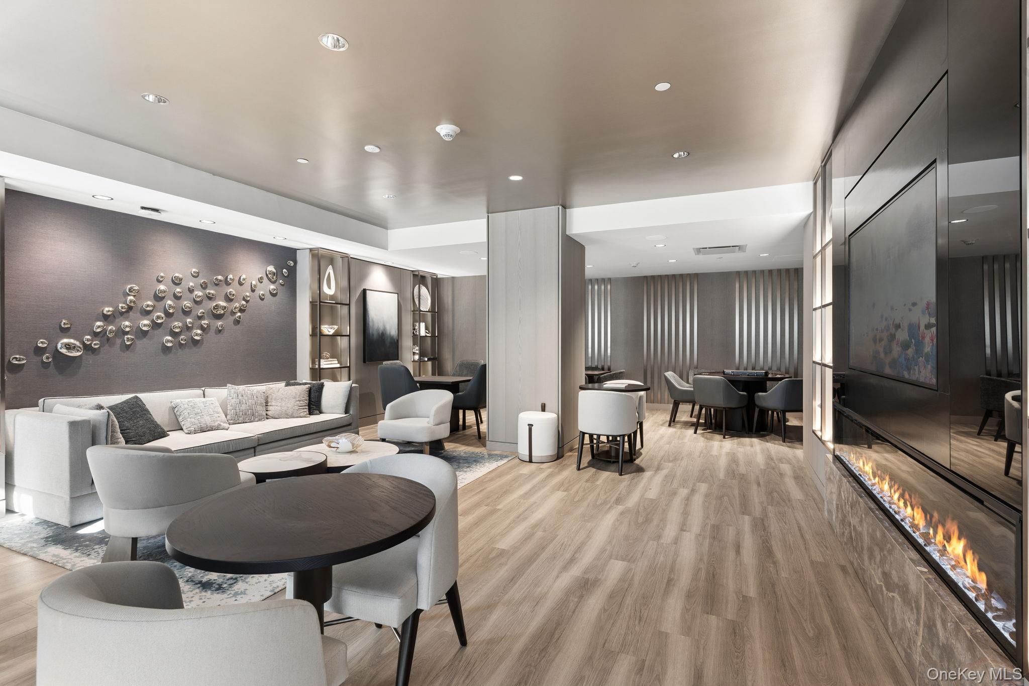 140 Boardwalk, Unit 503B photo 18