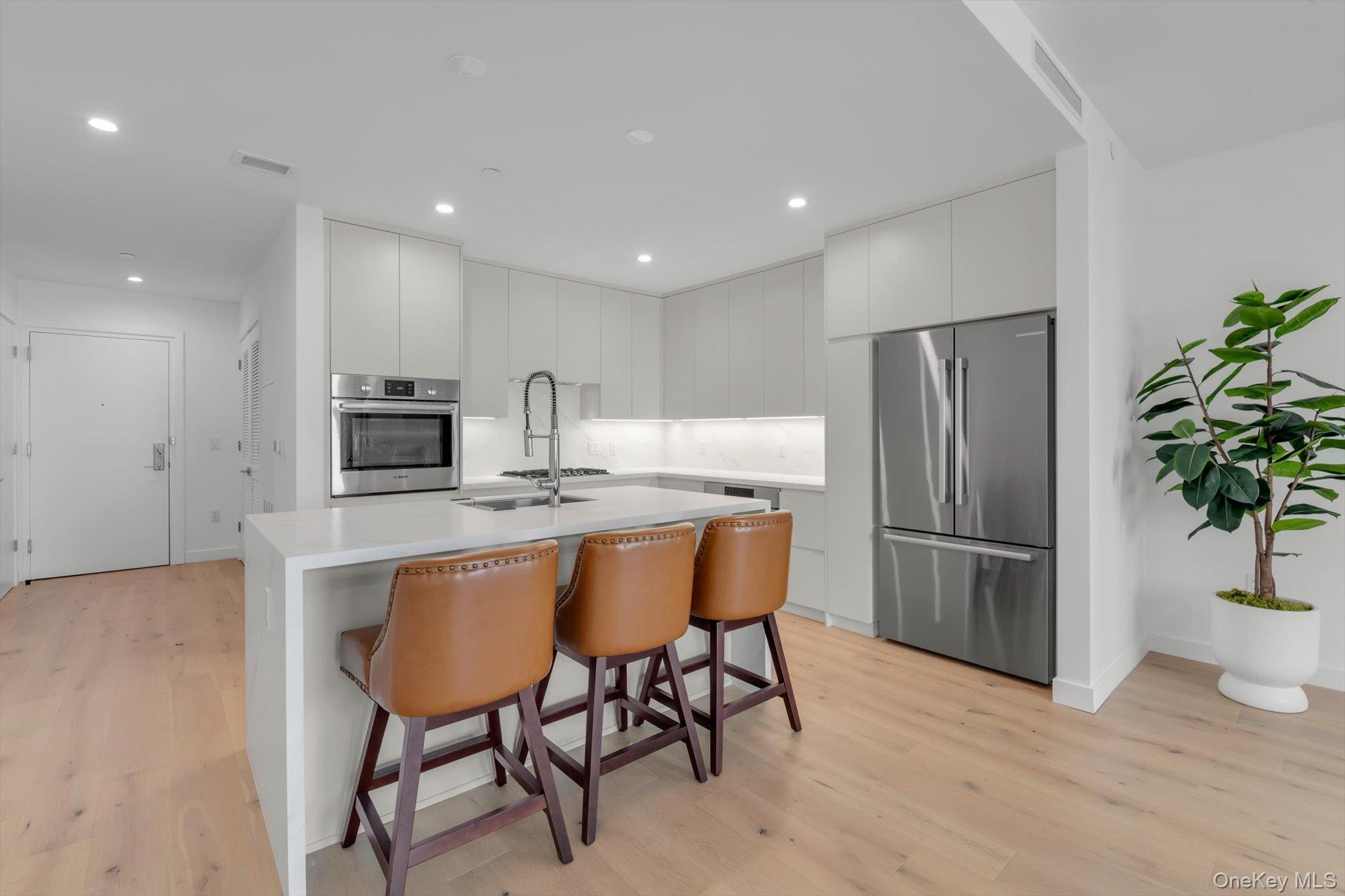140 Boardwalk, Unit 503B photo 12