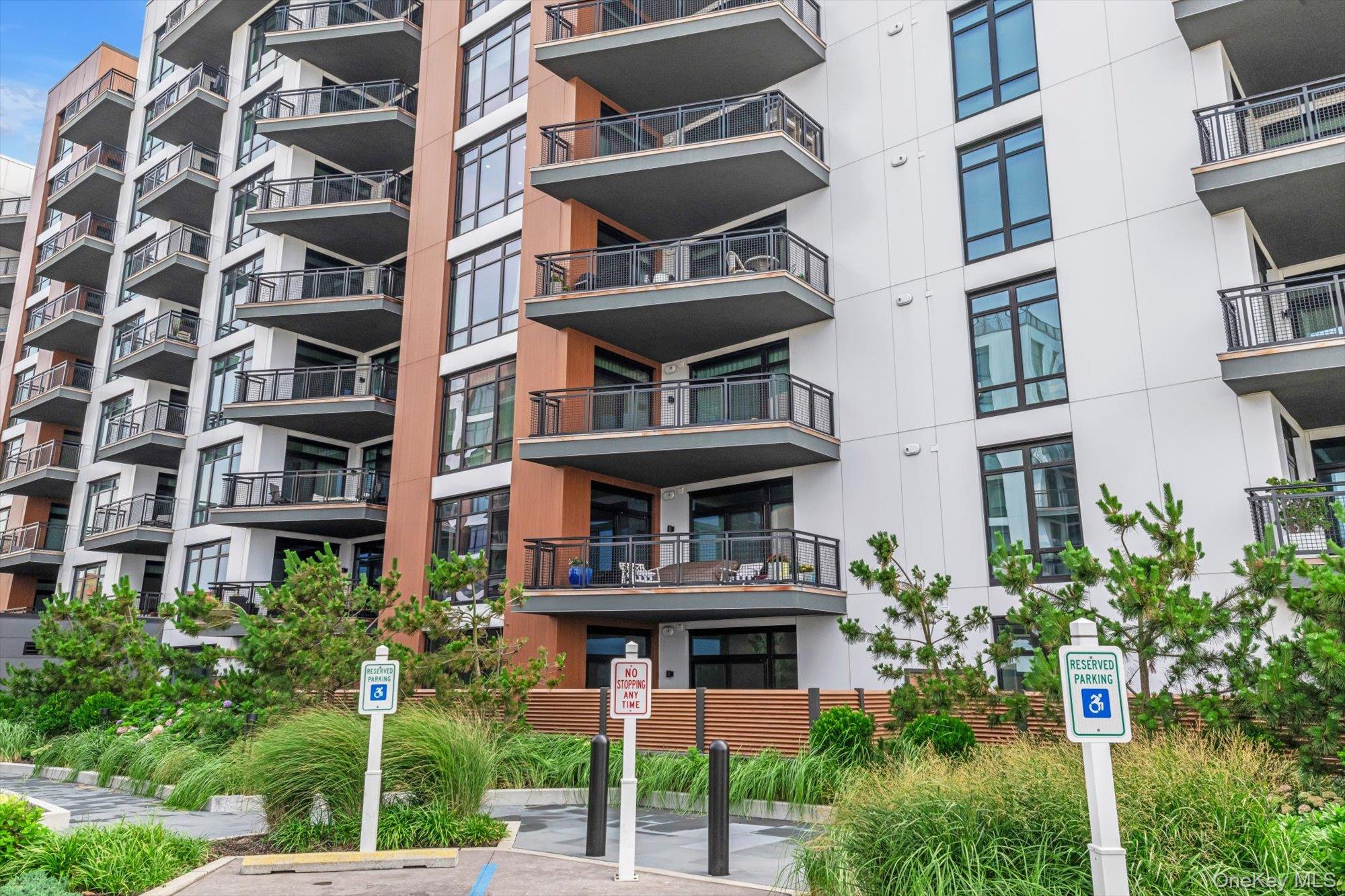 140 Boardwalk, Unit 503B photo 41