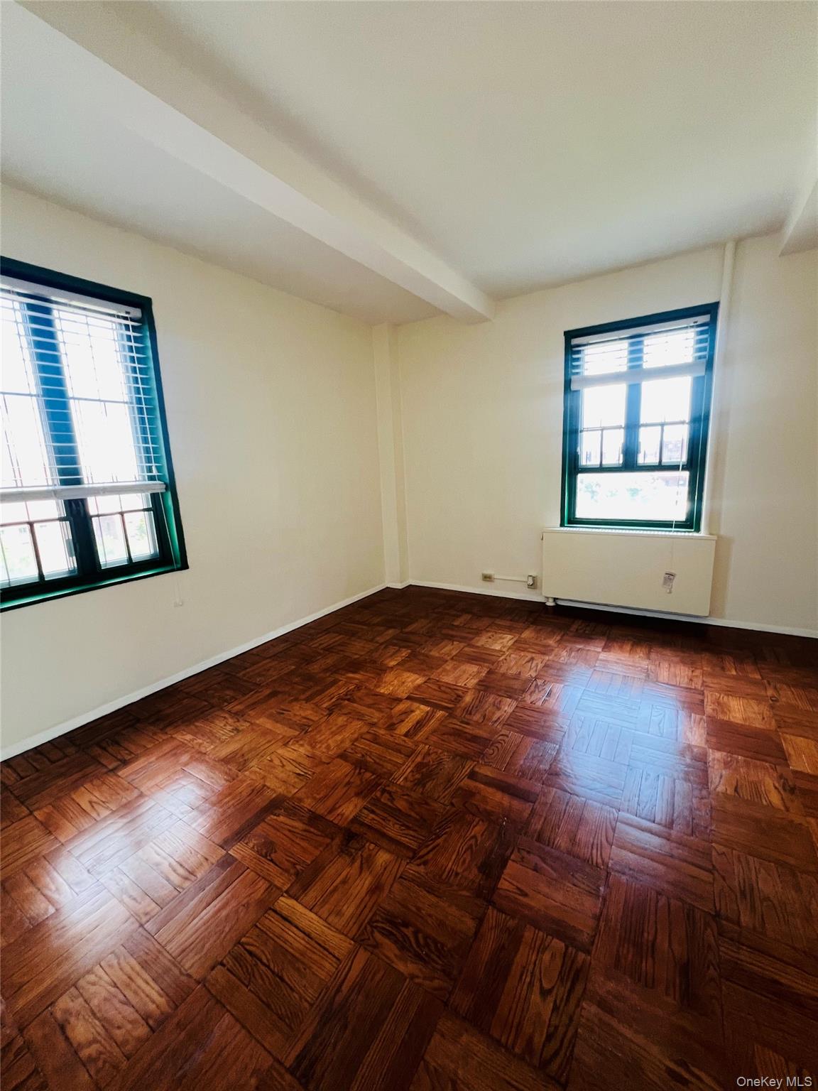 1595 Unionport Road, Unit 11A photo 8