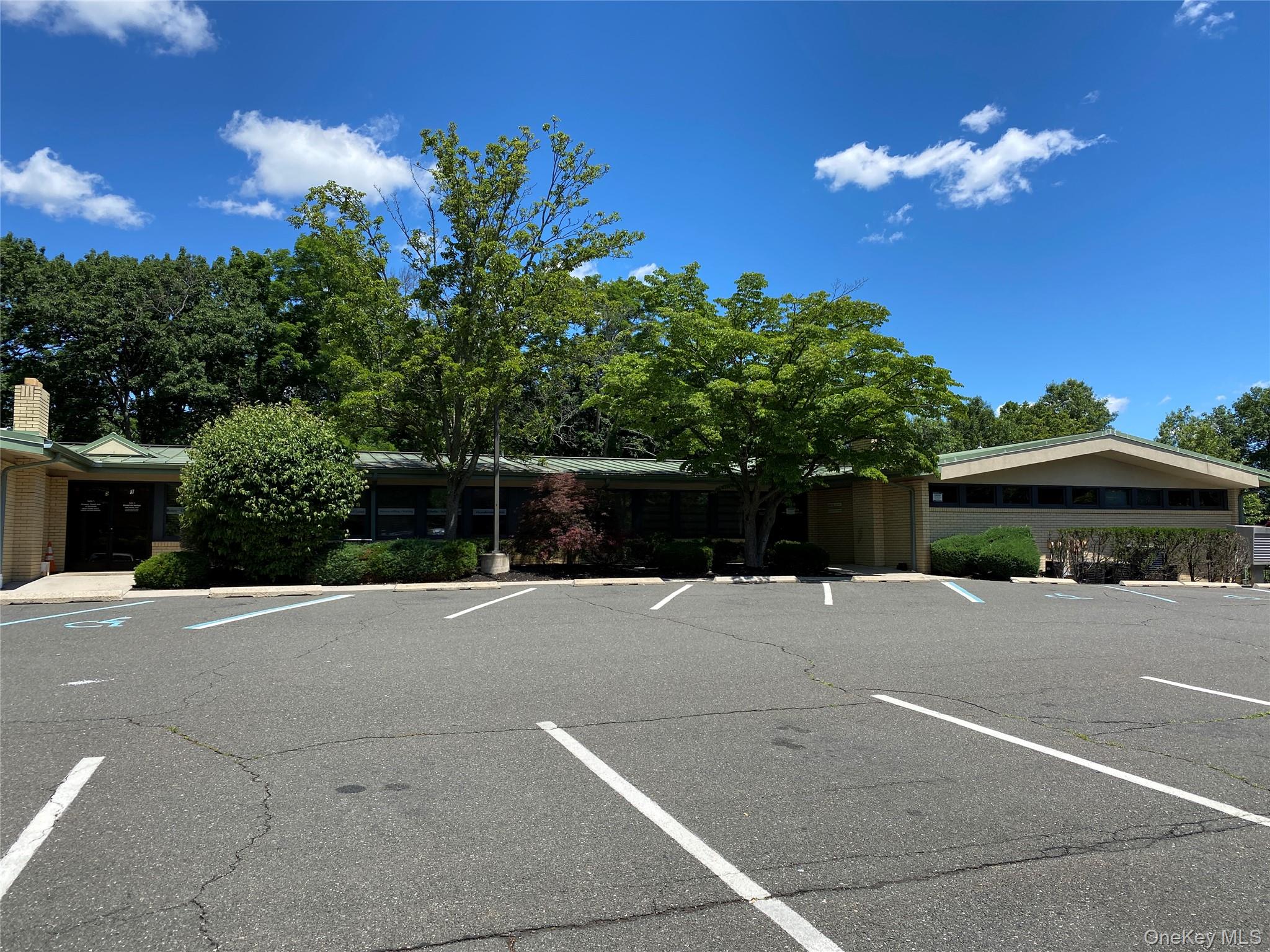 345 N Main Street – For Sale photo 18