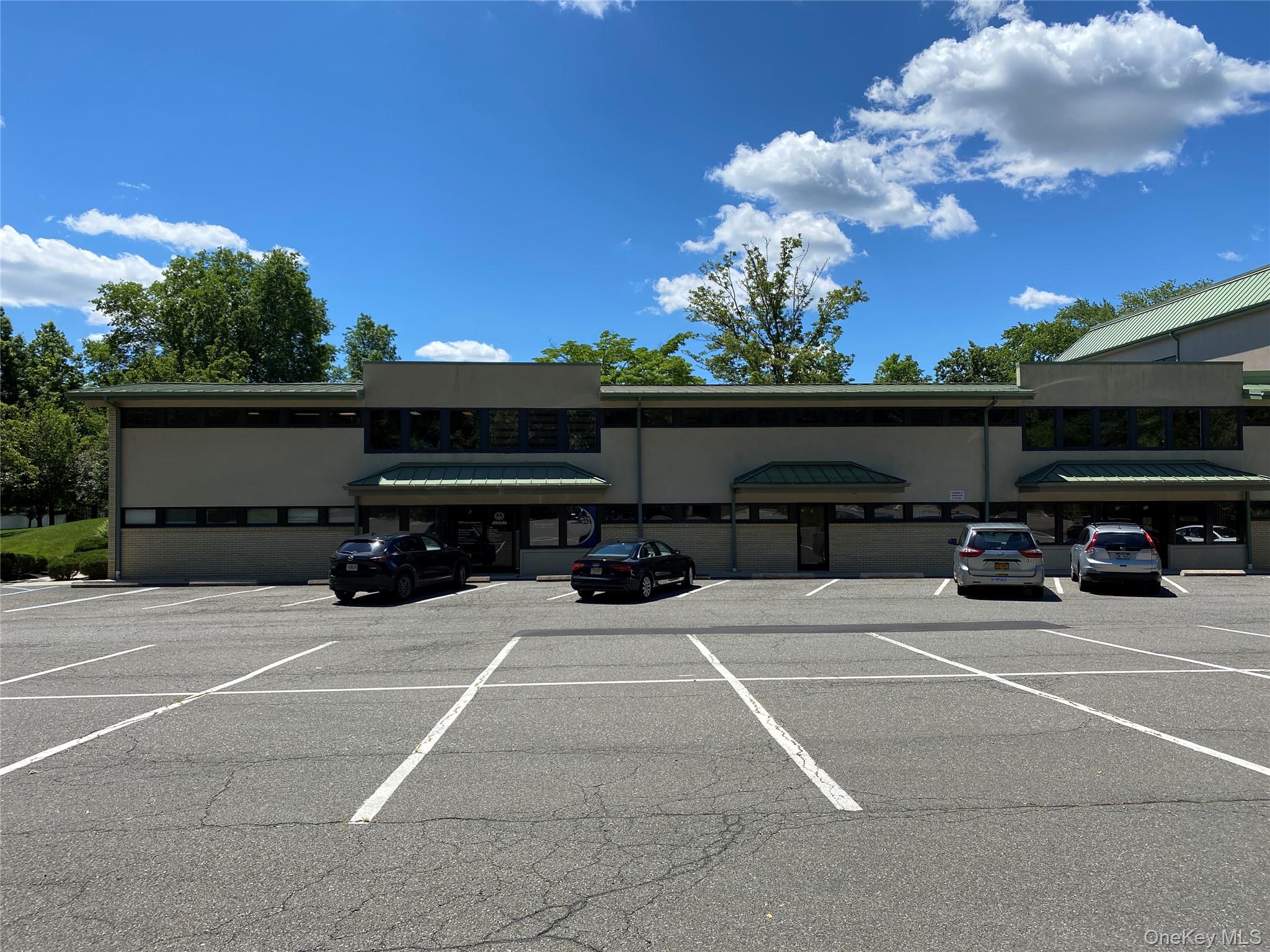 345 N Main Street – For Sale photo 8
