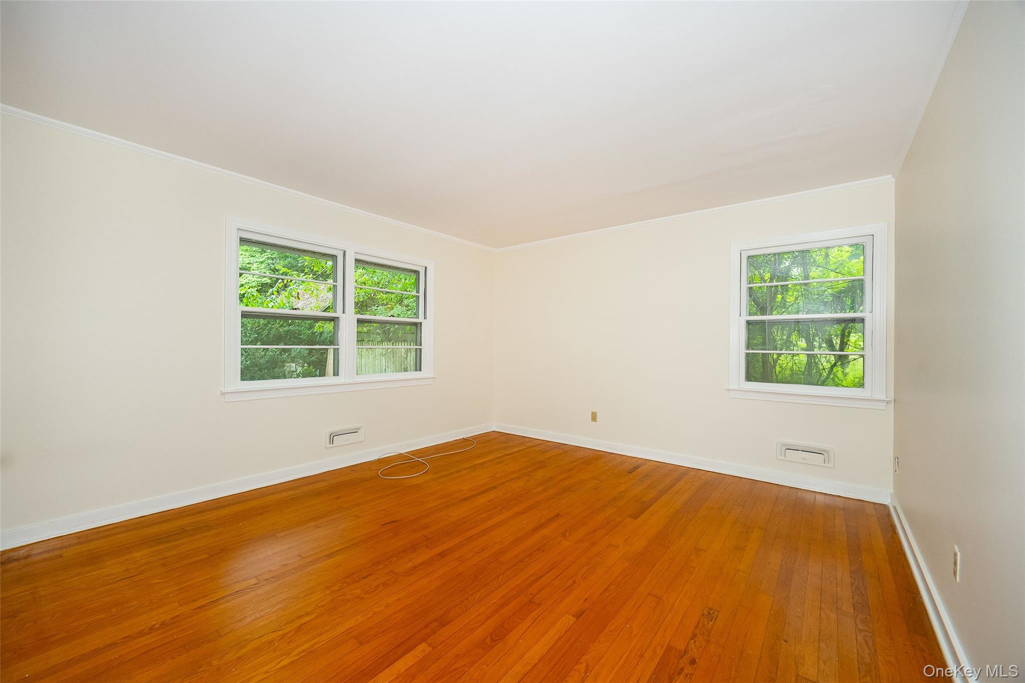 18 Flower Hill Road – For Sale photo 16
