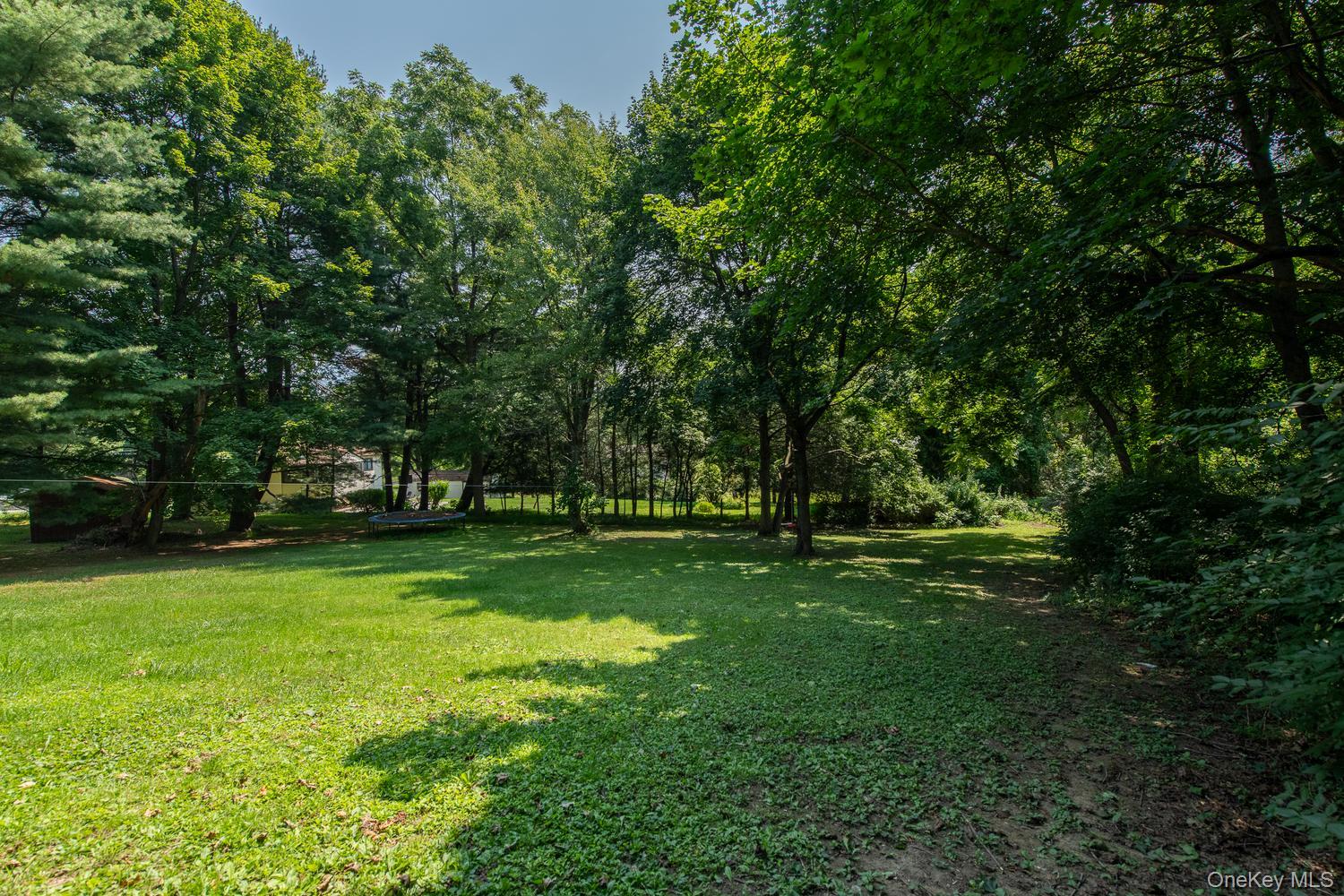 10 Lakeview Court – For Sale photo 30