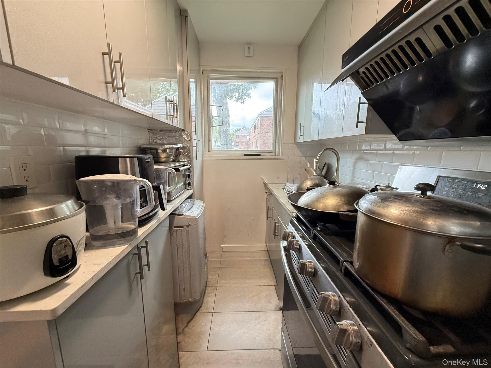 216-37 68th Avenue, Unit A photo 9