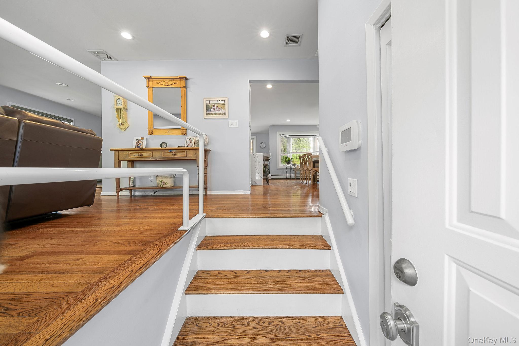 1 Cortland Avenue – For Sale photo 4
