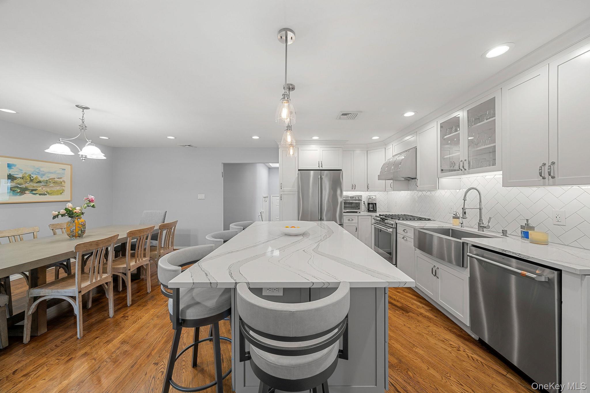 1 Cortland Avenue – For Sale photo 10