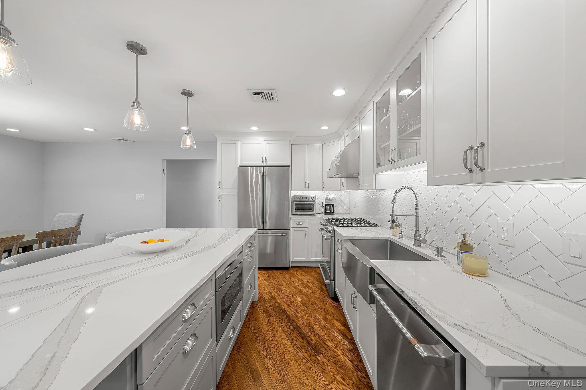 1 Cortland Avenue – For Sale photo 11