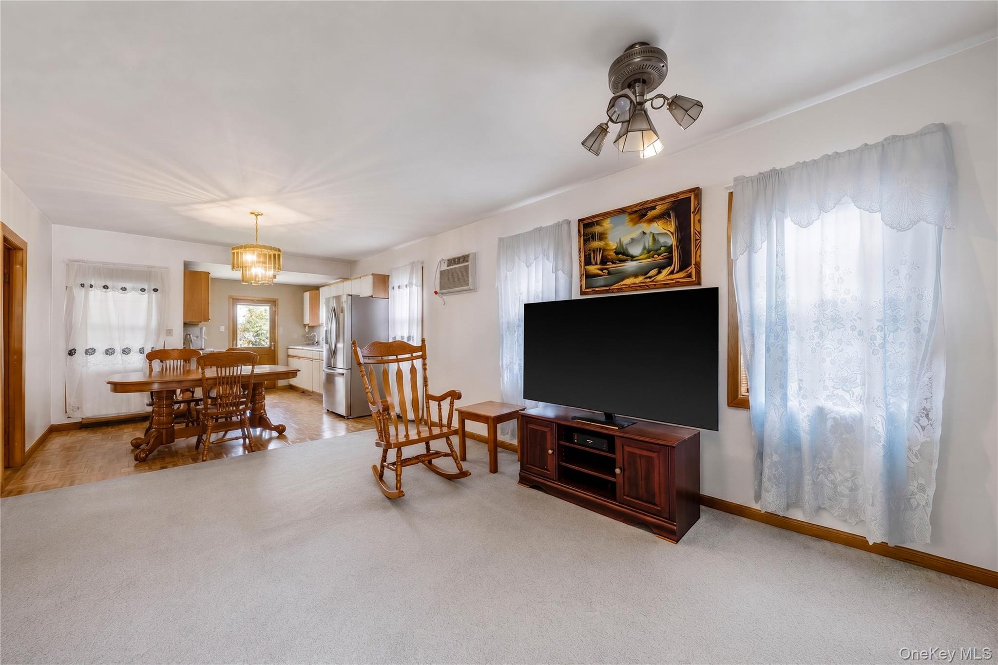 1360 News Avenue – For Sale photo 3