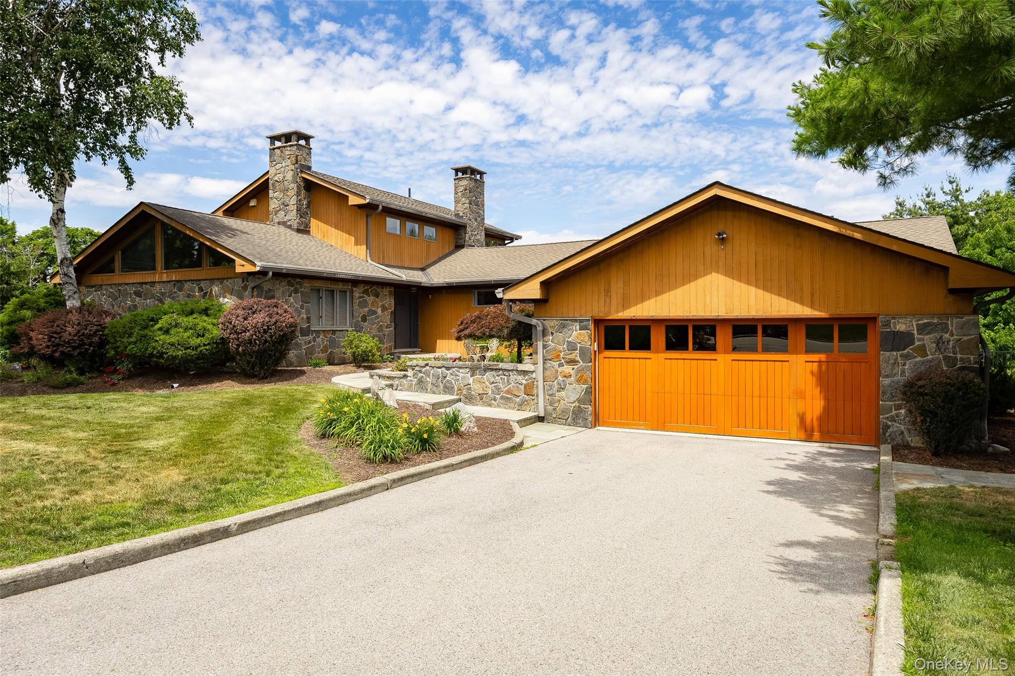 11 Potters Lane – For Sale