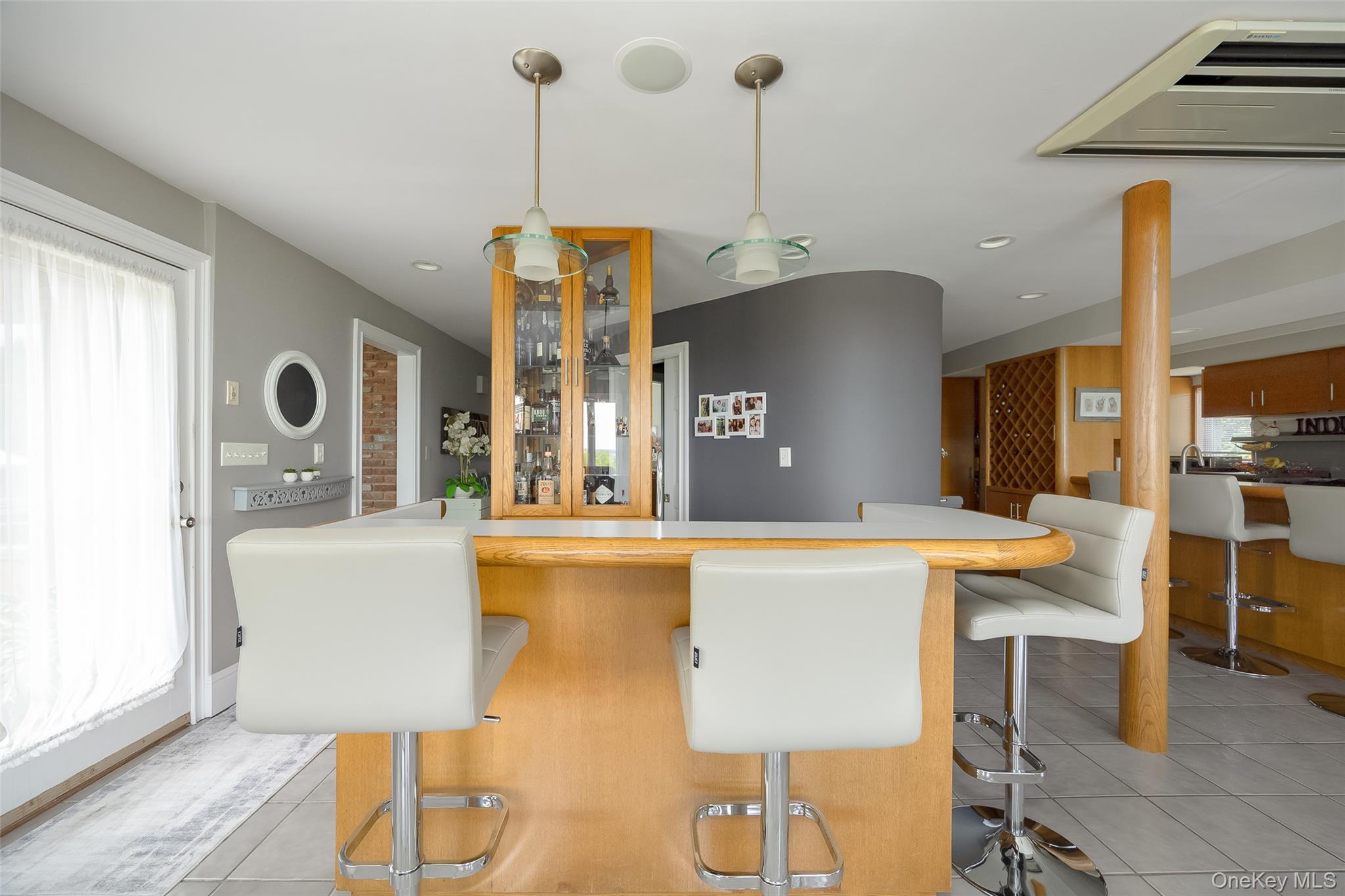 11 Potters Lane – For Sale photo 14
