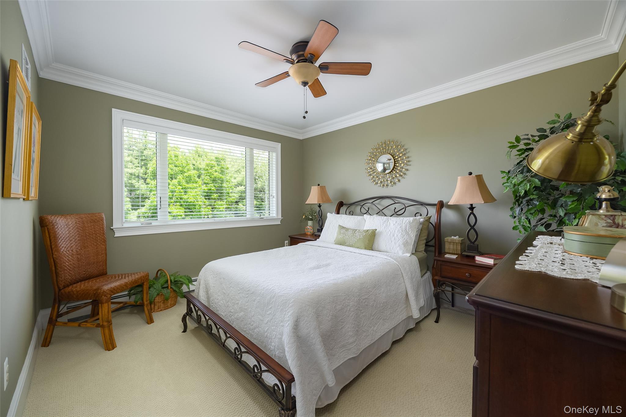 11 Potters Lane – For Sale photo 24