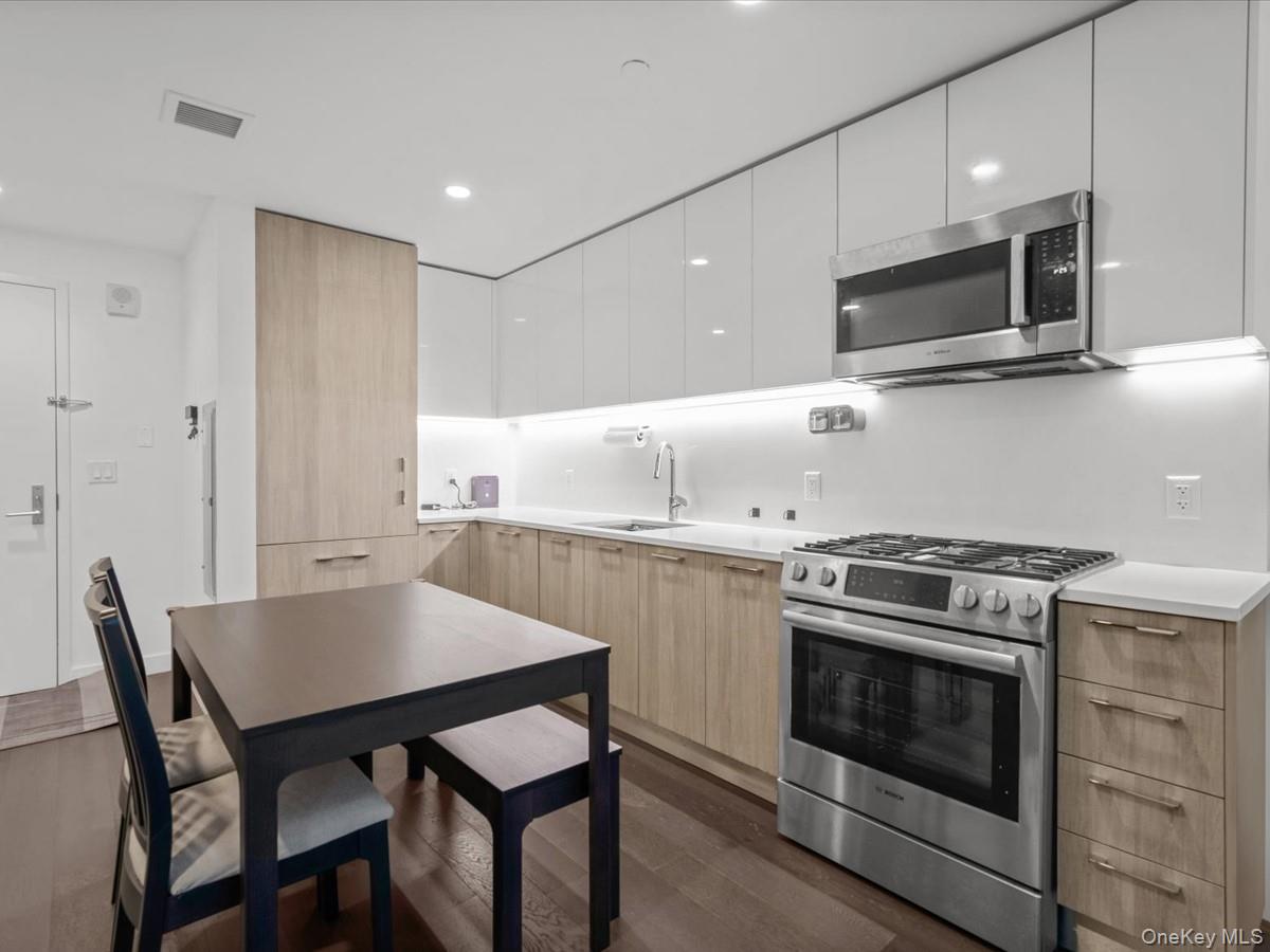 13103 40th Road, Unit 11D photo 7
