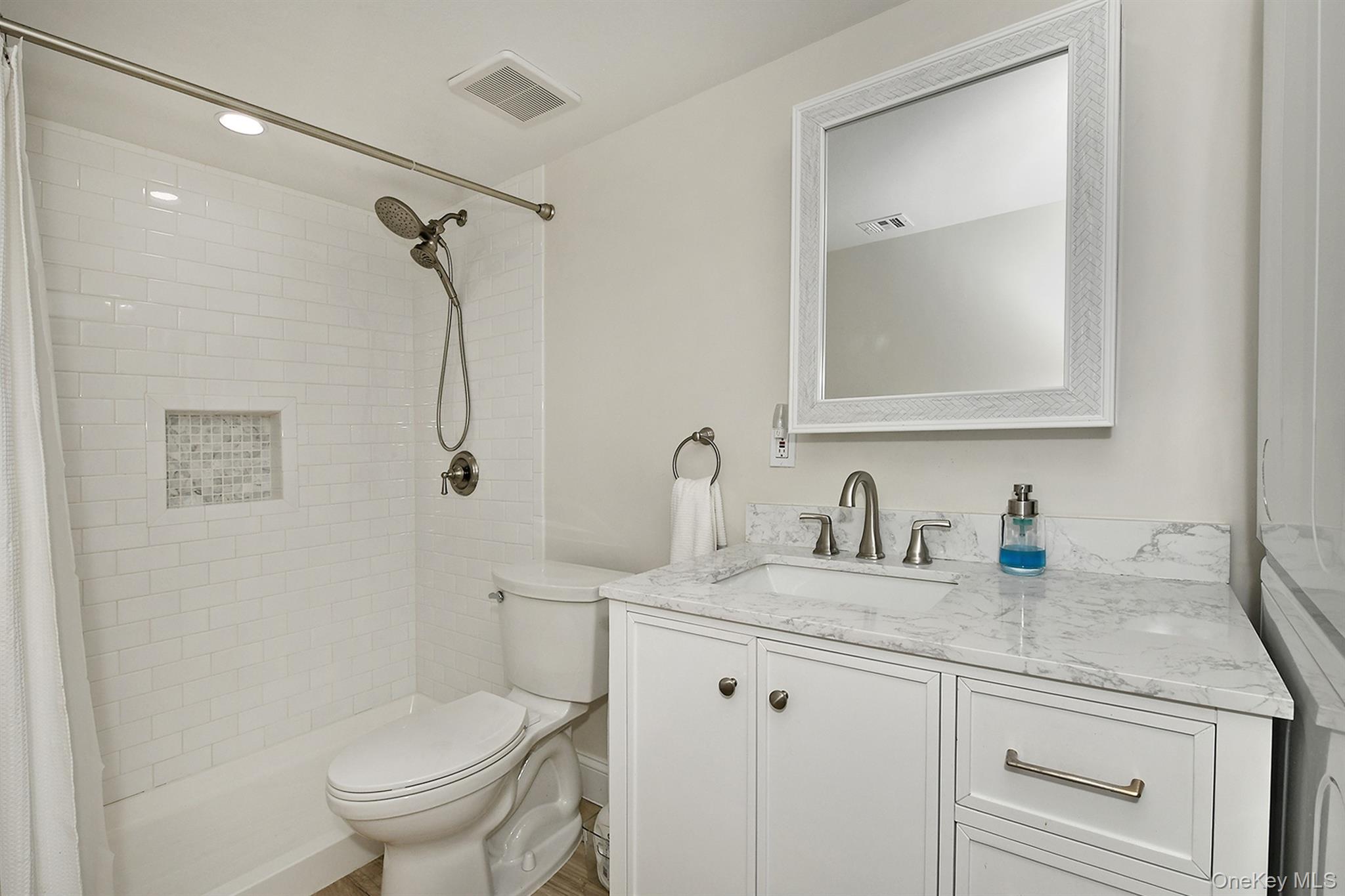 20 Laurel Avenue, Unit 3 photo 23