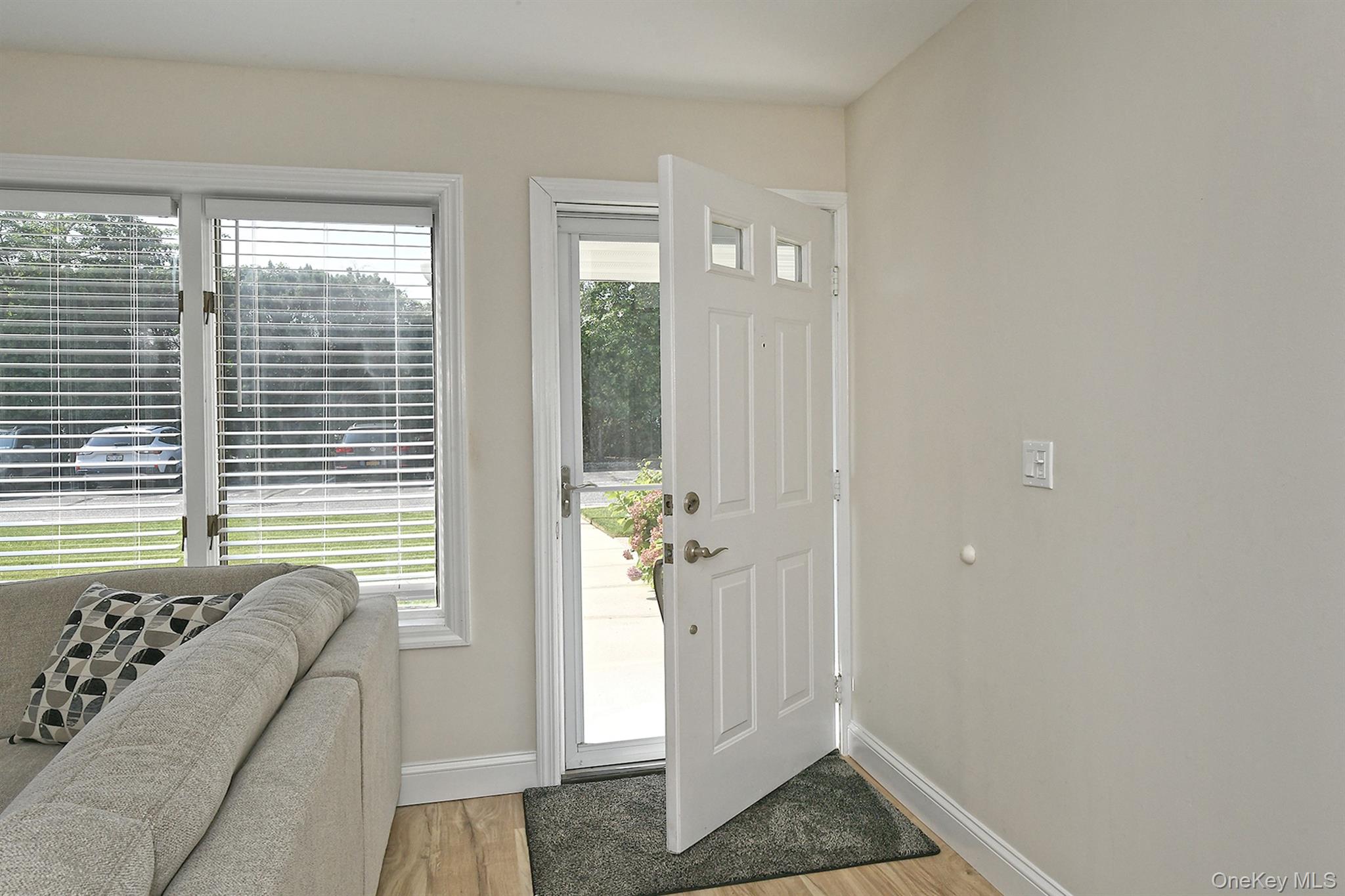 20 Laurel Avenue, Unit 3 photo 6