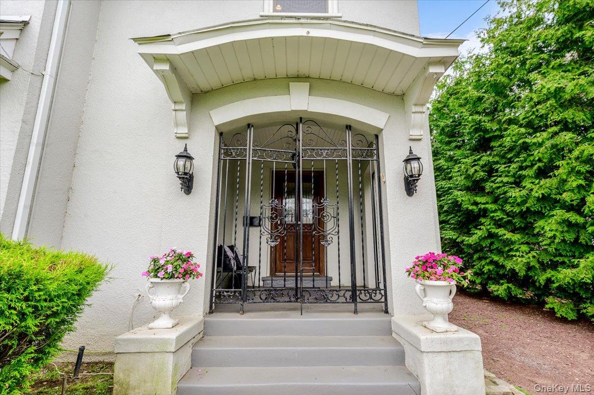 119 Pine Street – For Sale photo 2