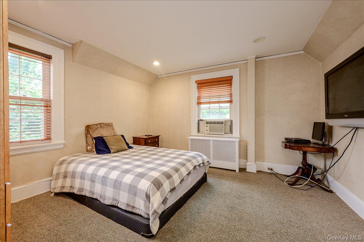 119 Pine Street – For Sale photo 30