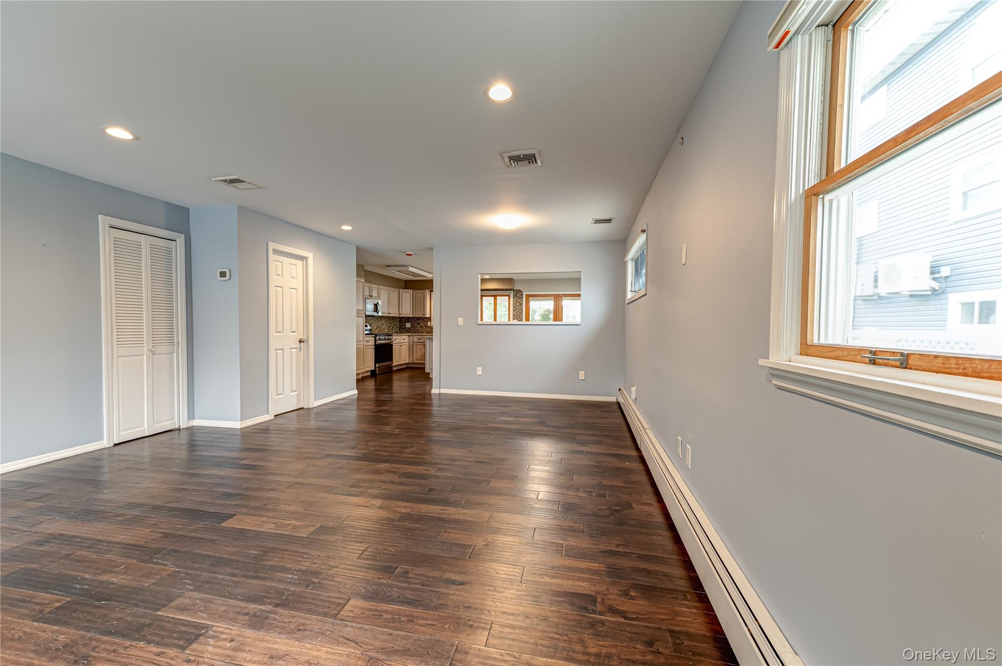 15 West Boulevard – For Sale photo 12