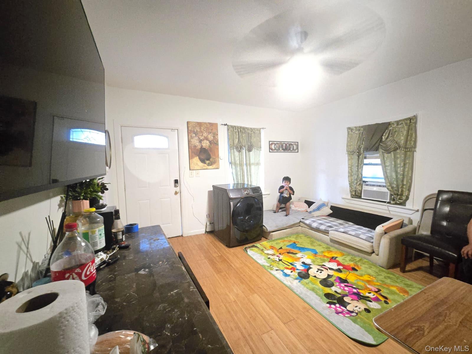 25 Webb Avenue – For Sale photo 17