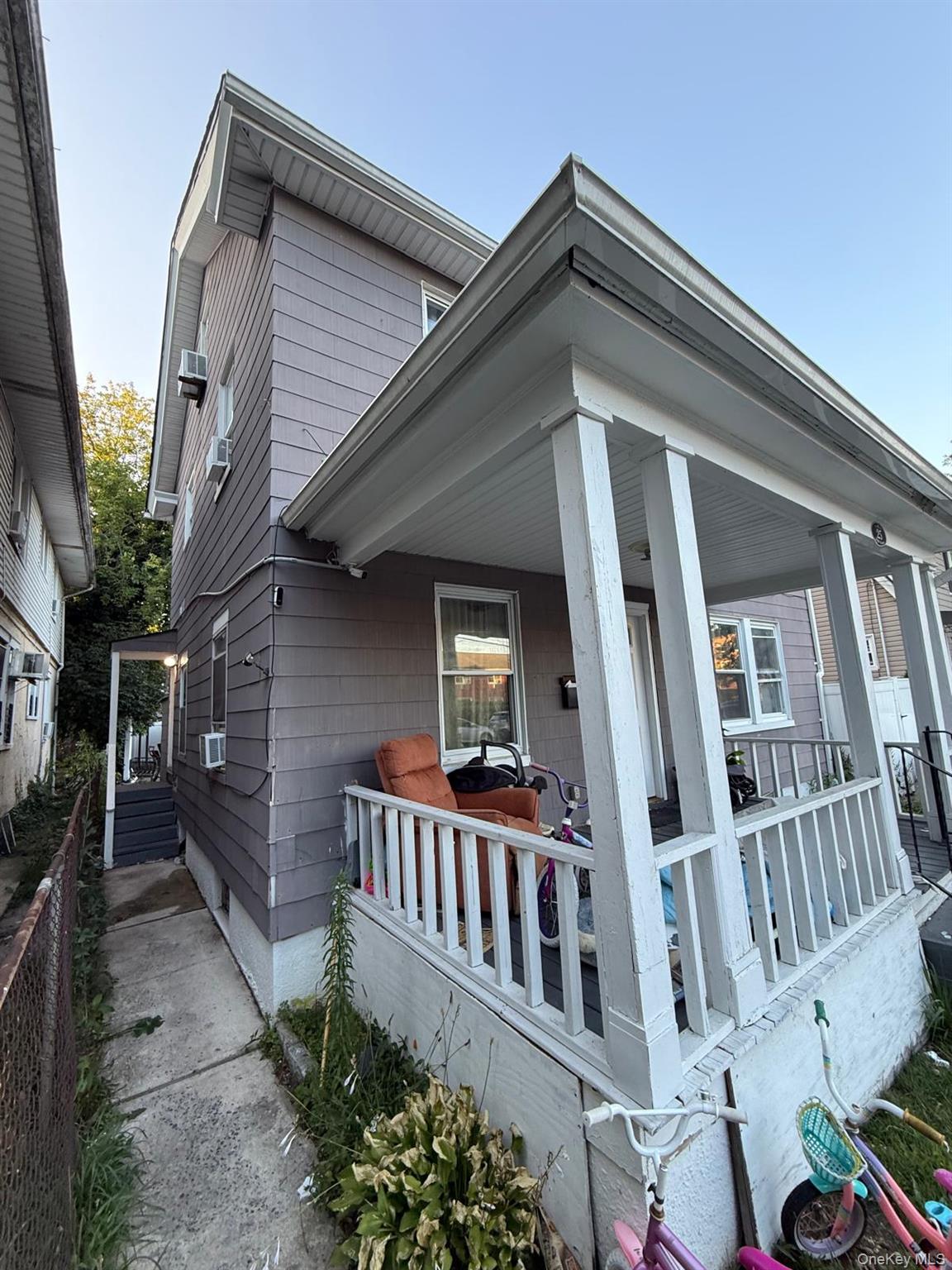 25 Webb Avenue – For Sale photo 3