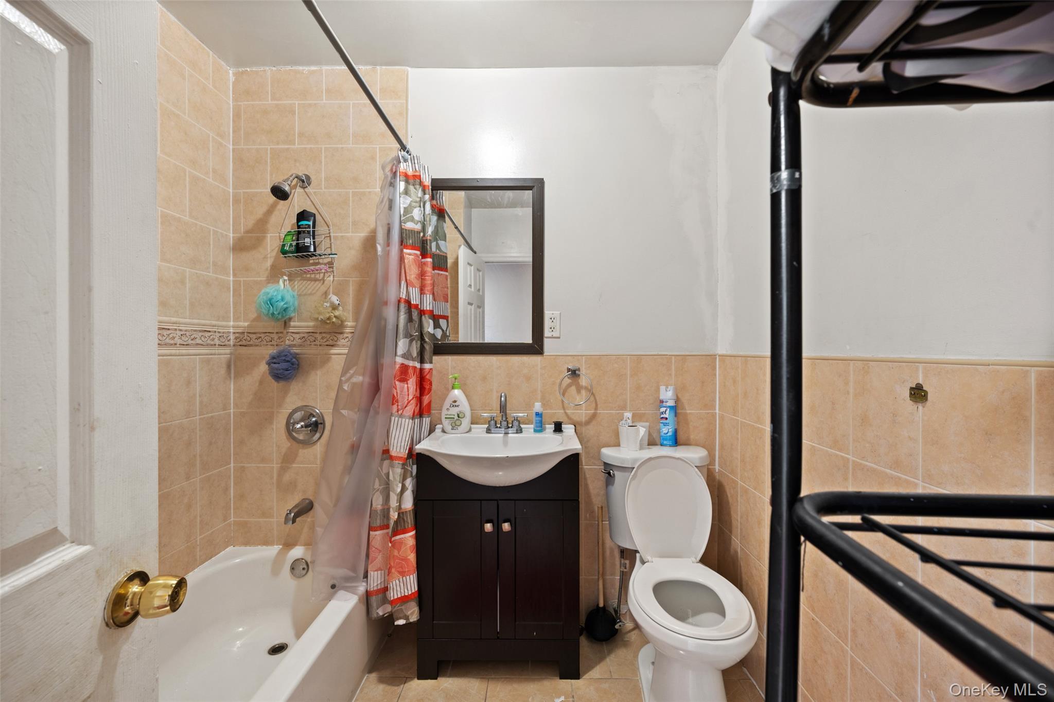 825 E 224th Street, Unit 2 photo 9