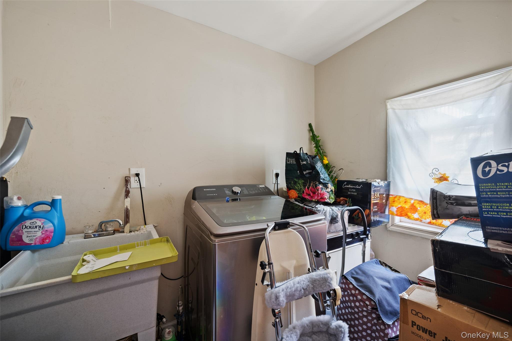 825 E 224th Street, Unit 2 photo 12