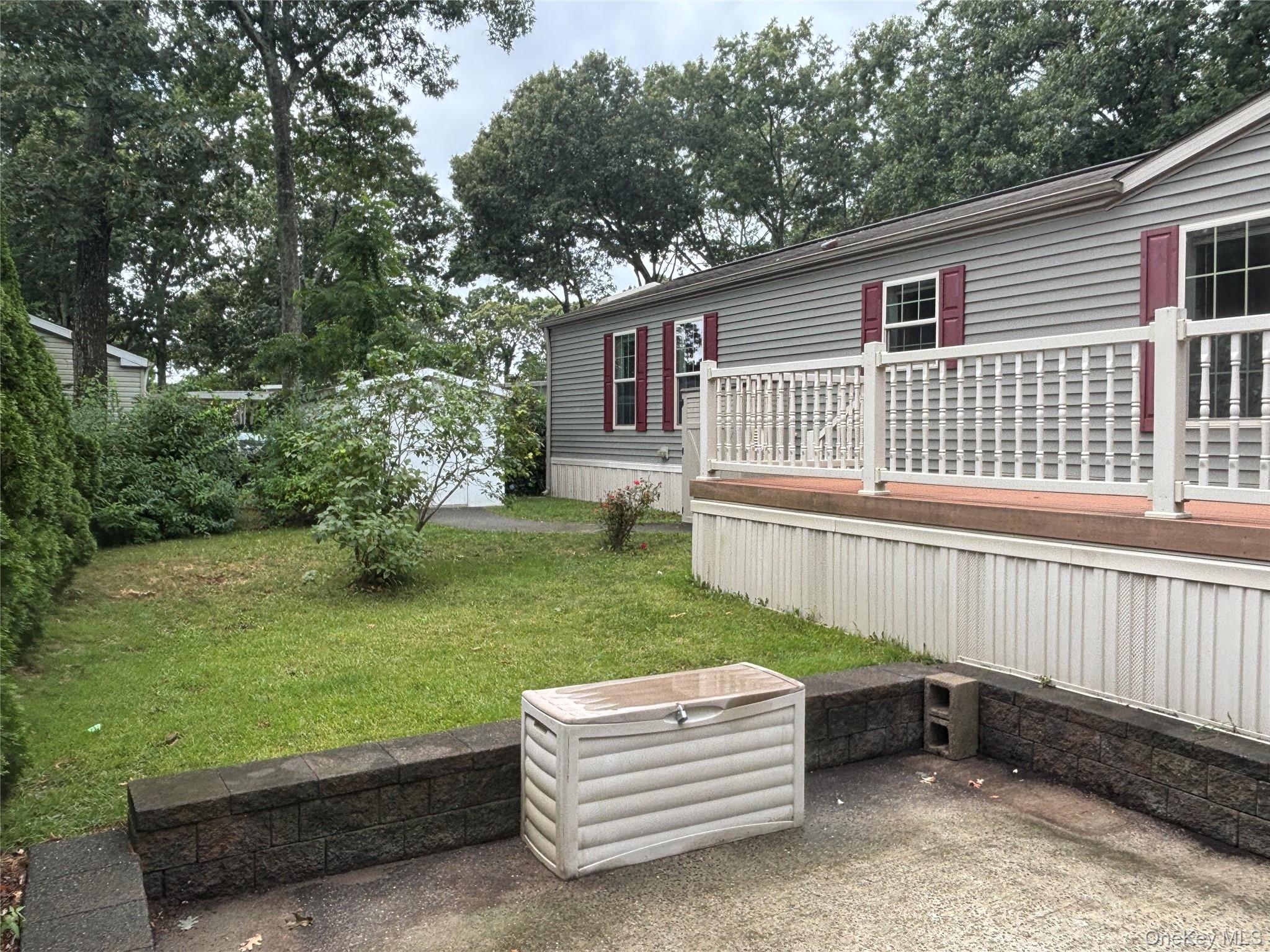 1661 Old Country Road, Unit 84 photo 9