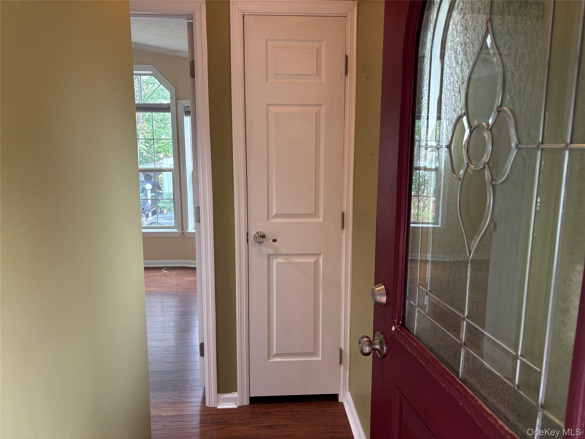 1661 Old Country Road, Unit 84 photo 14