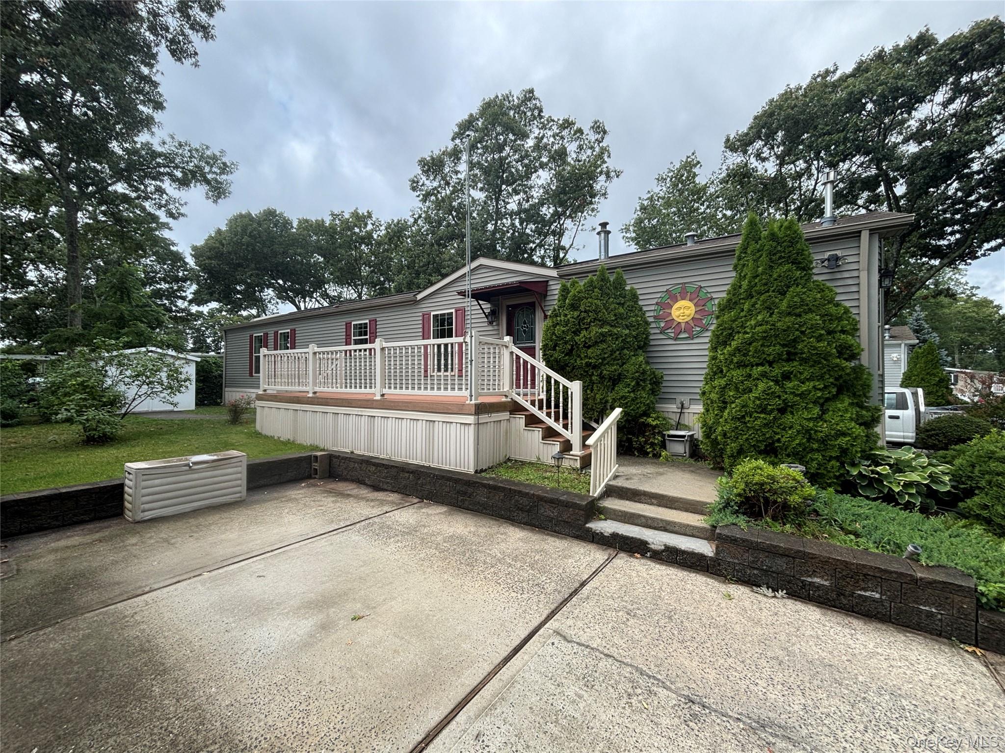 1661 Old Country Road, Unit 84 photo 8