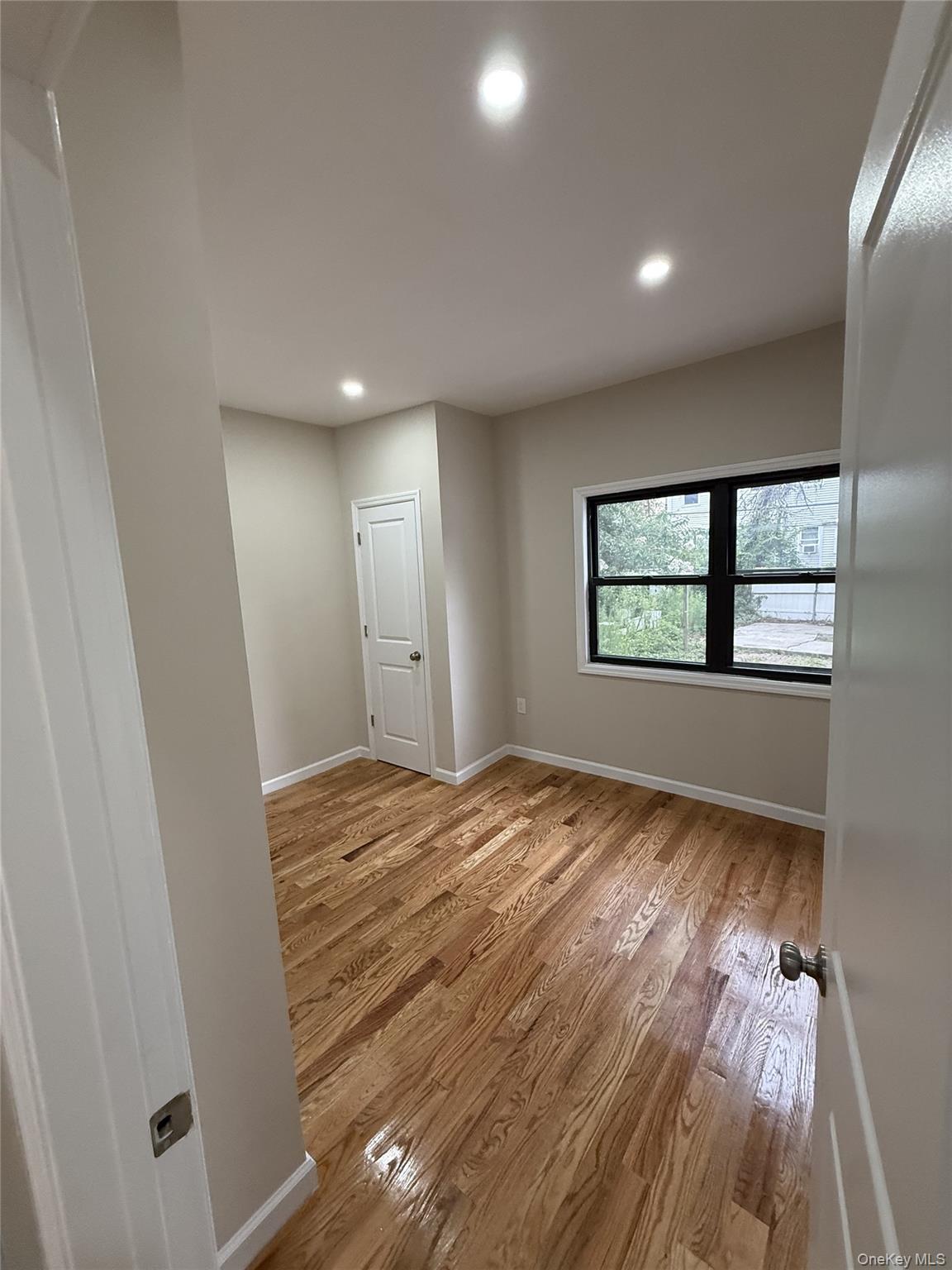 8915 86th Street – For Sale photo 10