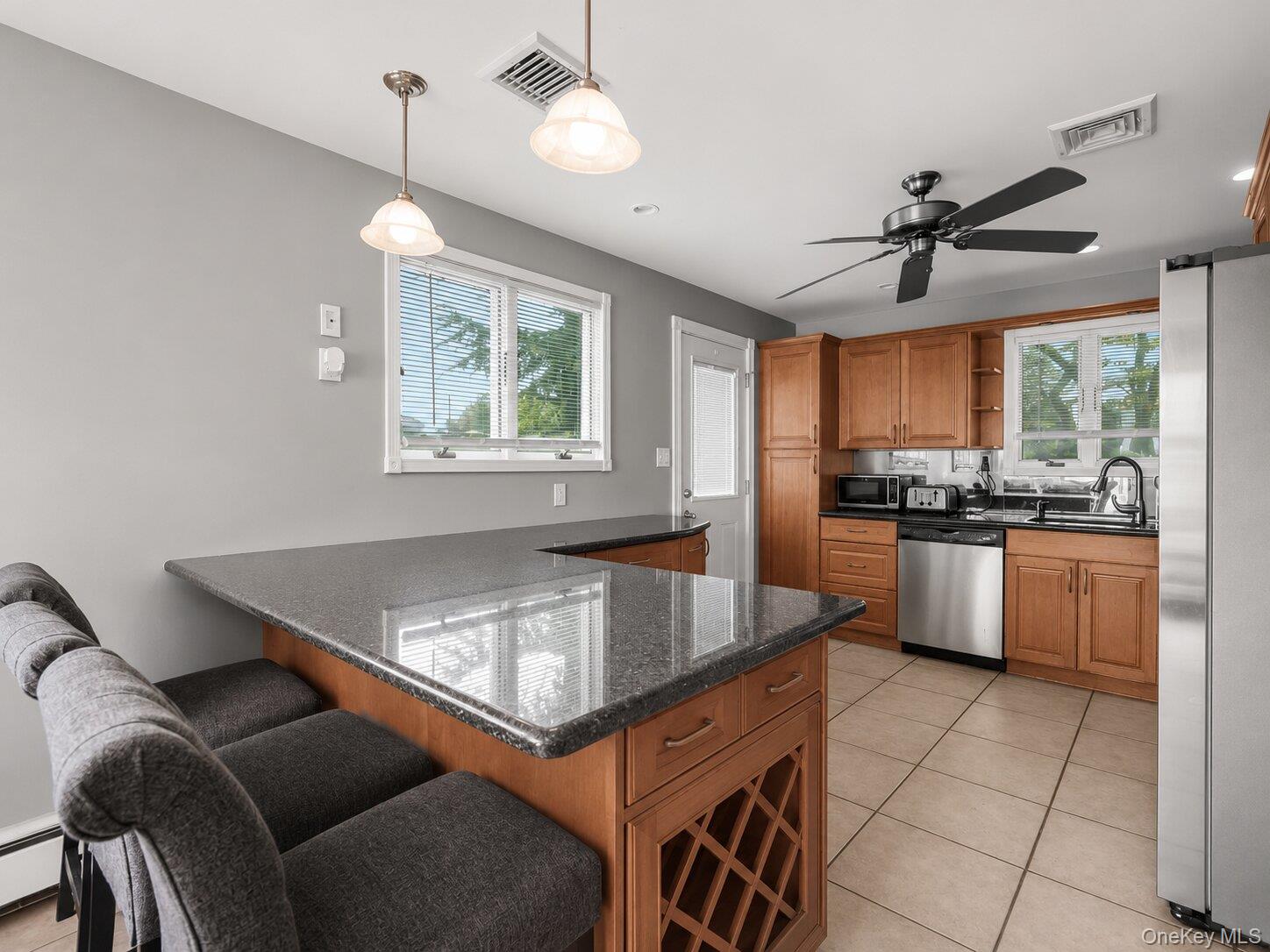 301 W 22nd Street – For Sale photo 2