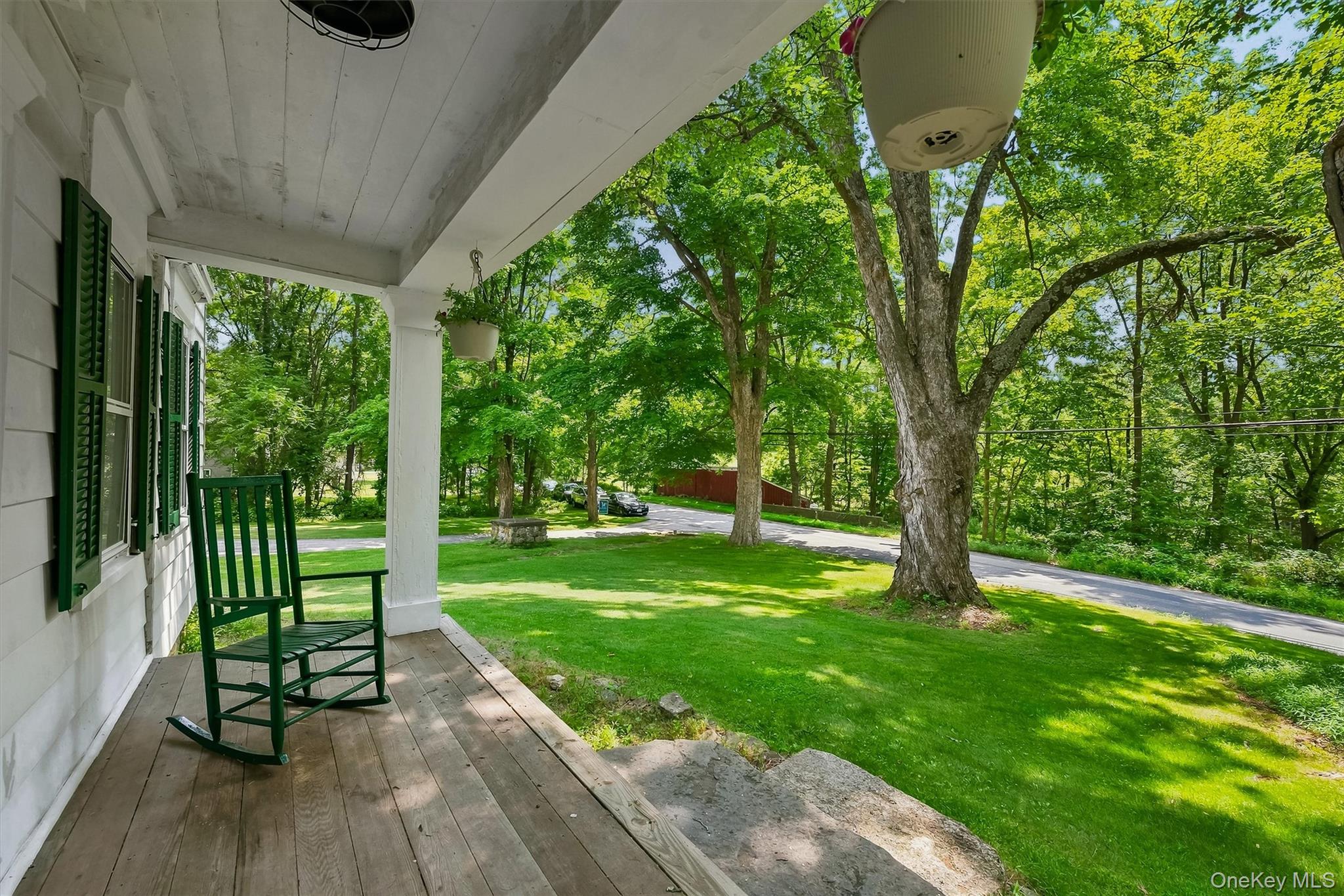 51 Mountainside Road – For Sale photo 3