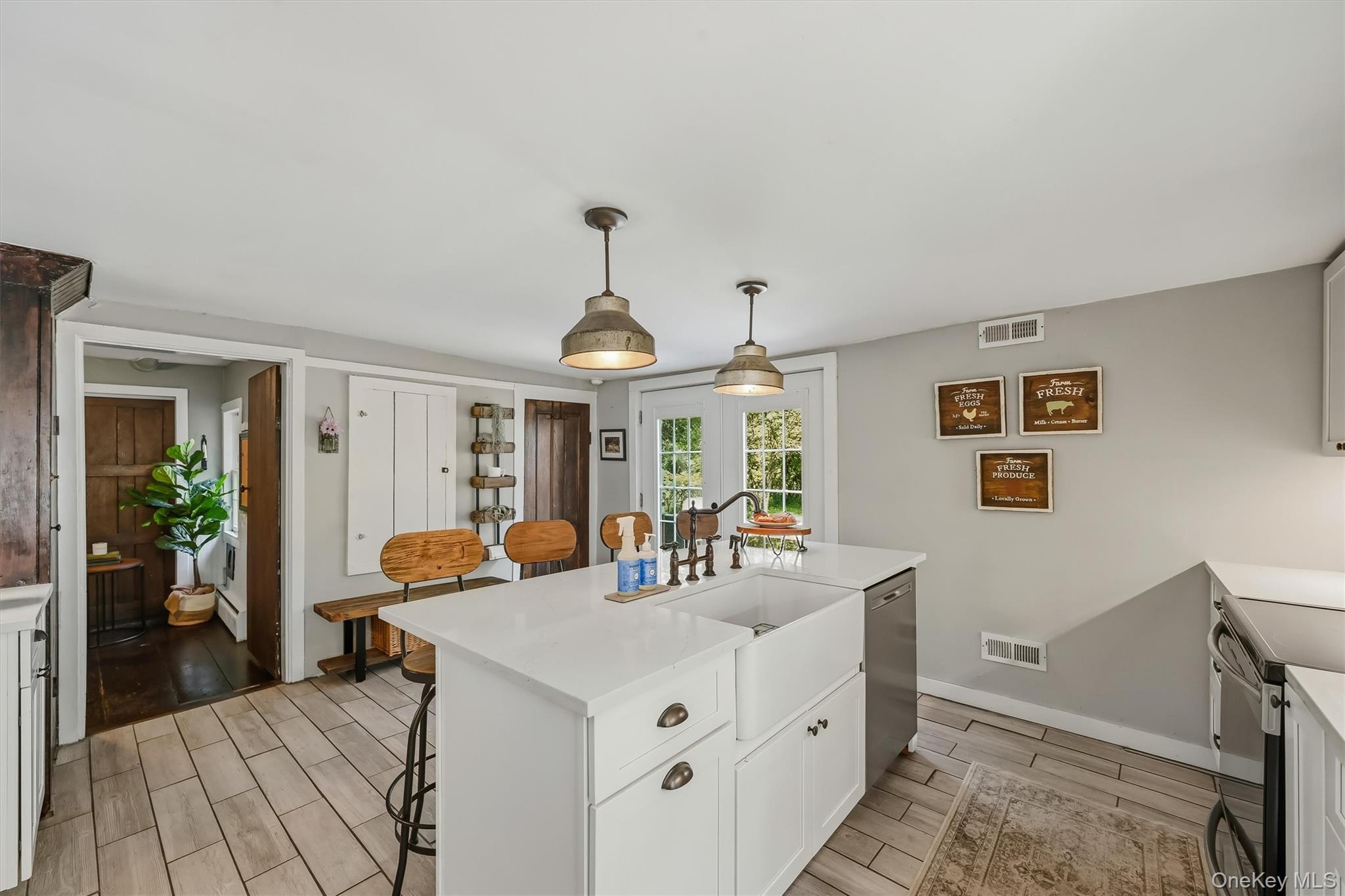 51 Mountainside Road – For Sale photo 4
