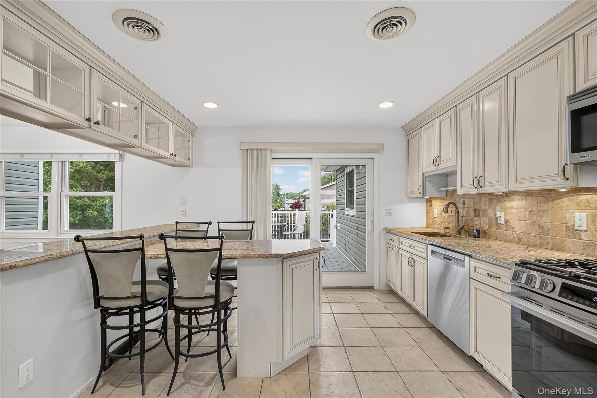 234 Betsy Ross Drive – For Rent photo 13