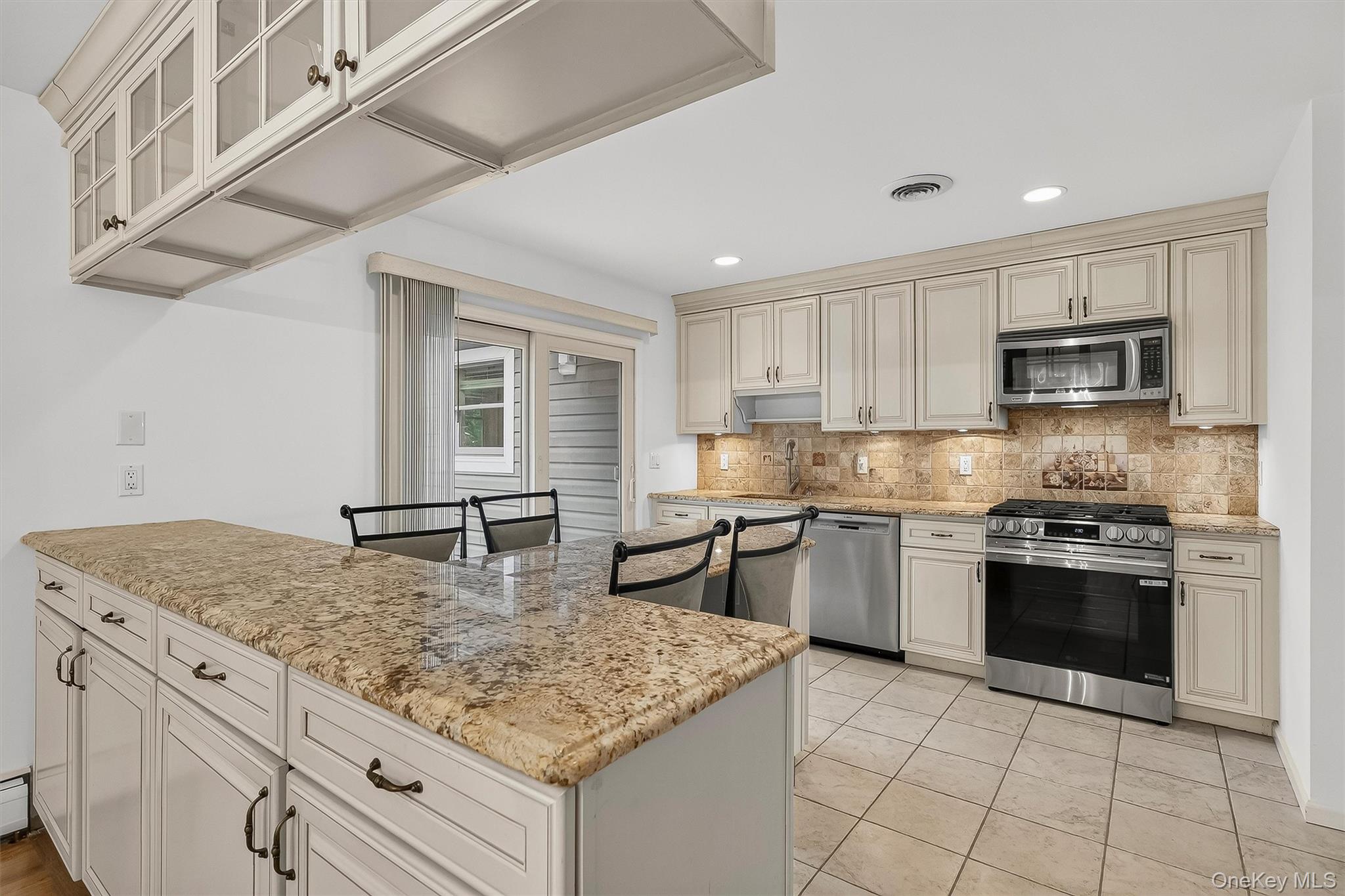 234 Betsy Ross Drive – For Rent photo 18