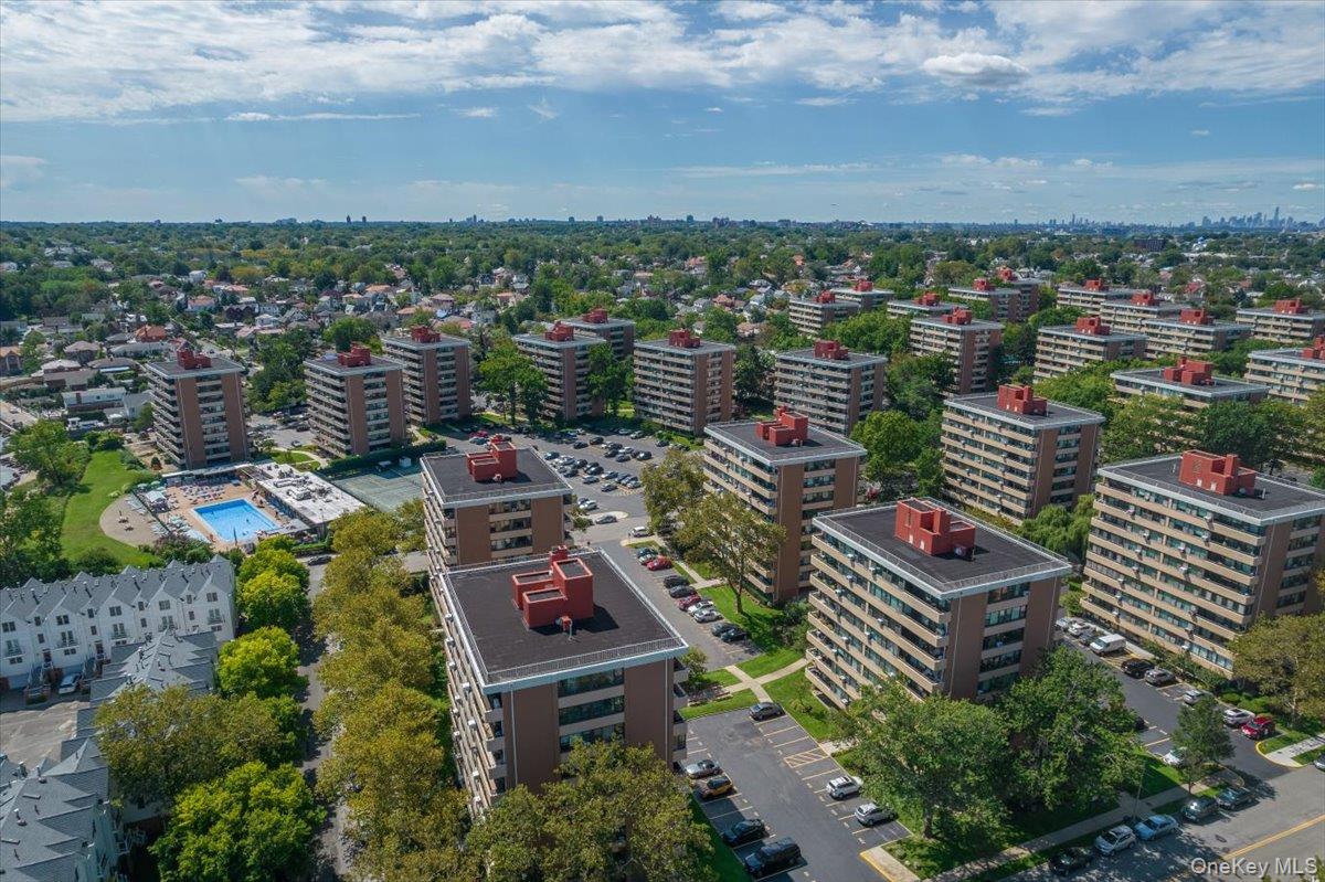 162-10 Powells Cove Boulevard, Unit 7D photo 21