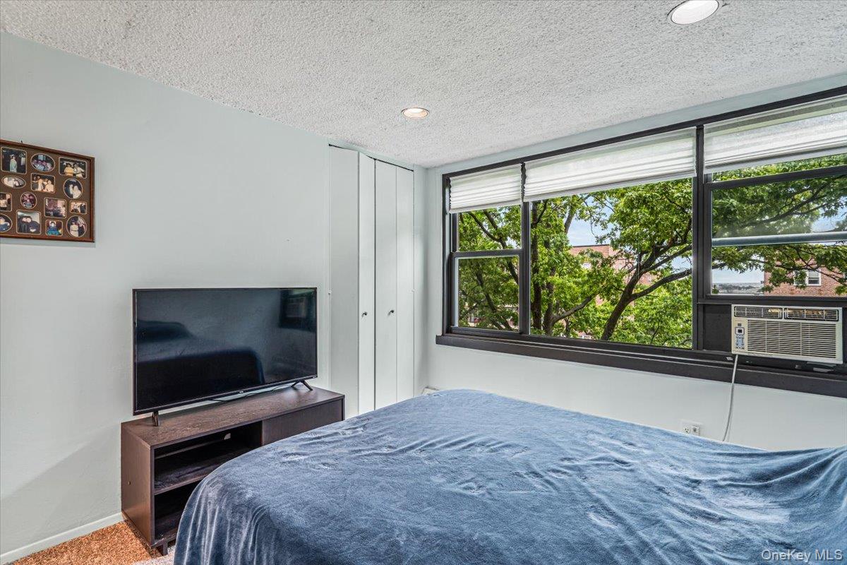 162-10 Powells Cove Boulevard, Unit 7D photo 12