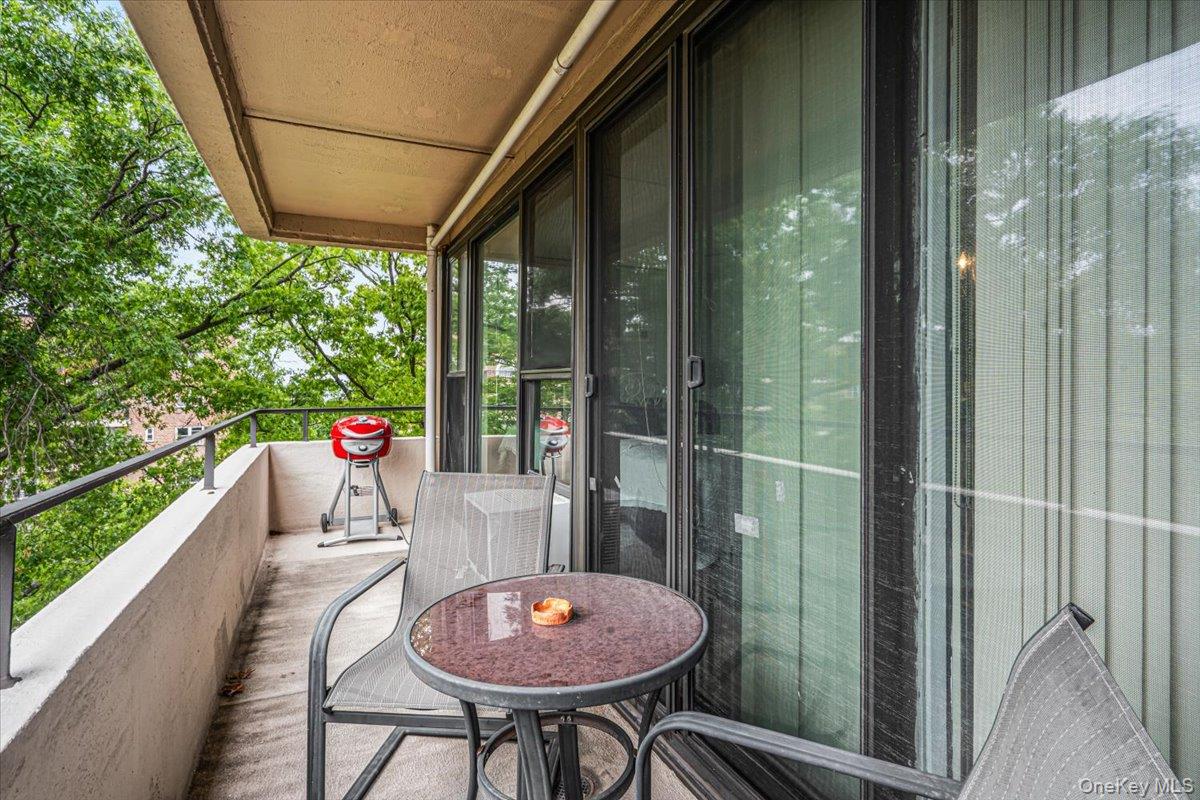 162-10 Powells Cove Boulevard, Unit 7D photo 15
