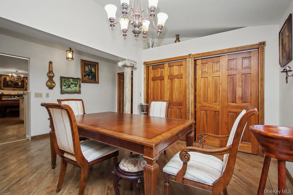 14 Longview Lane – For Sale photo 25