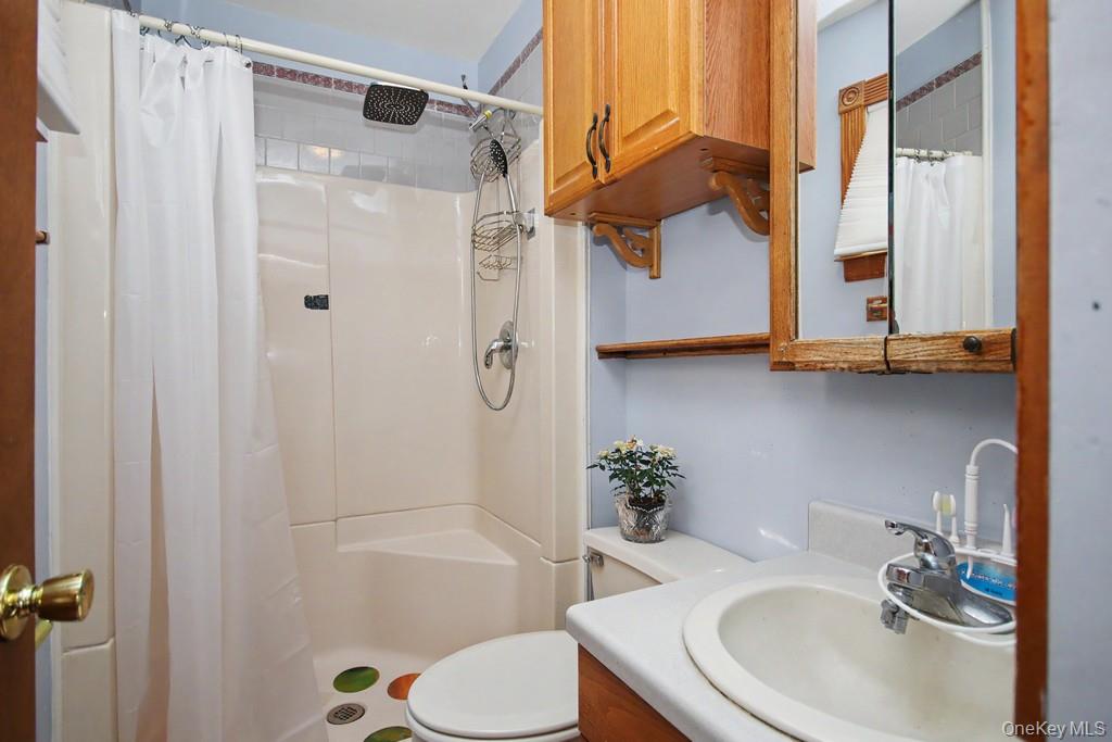 14 Longview Lane – For Sale photo 36