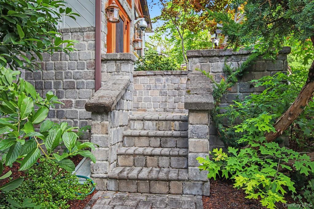 14 Longview Lane – For Sale photo 11