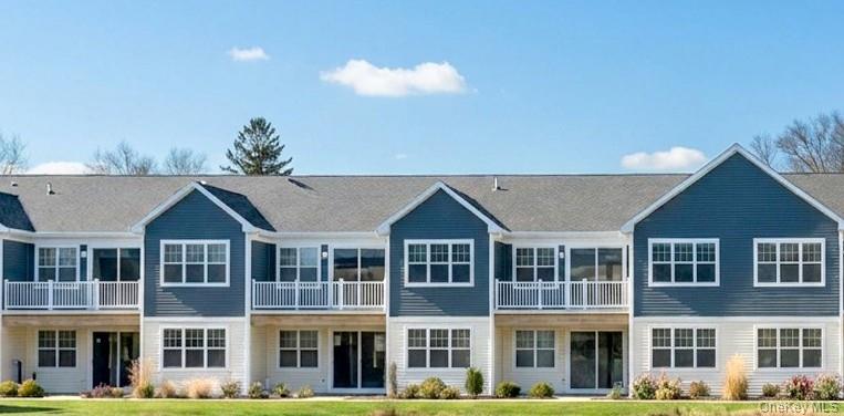 606 Bay View Circle, Unit 6