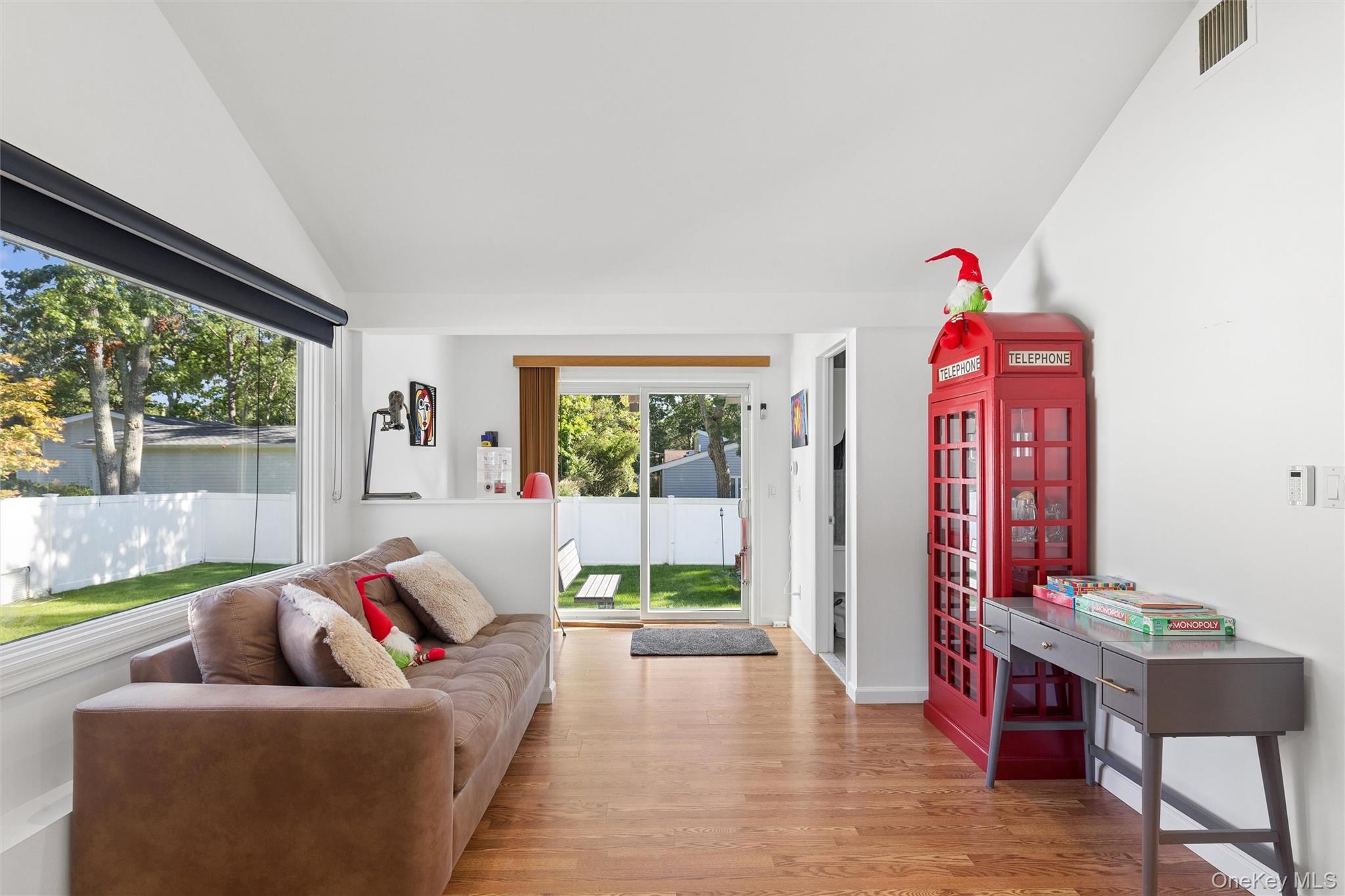 27 Atlantic Avenue – For Rent photo 12