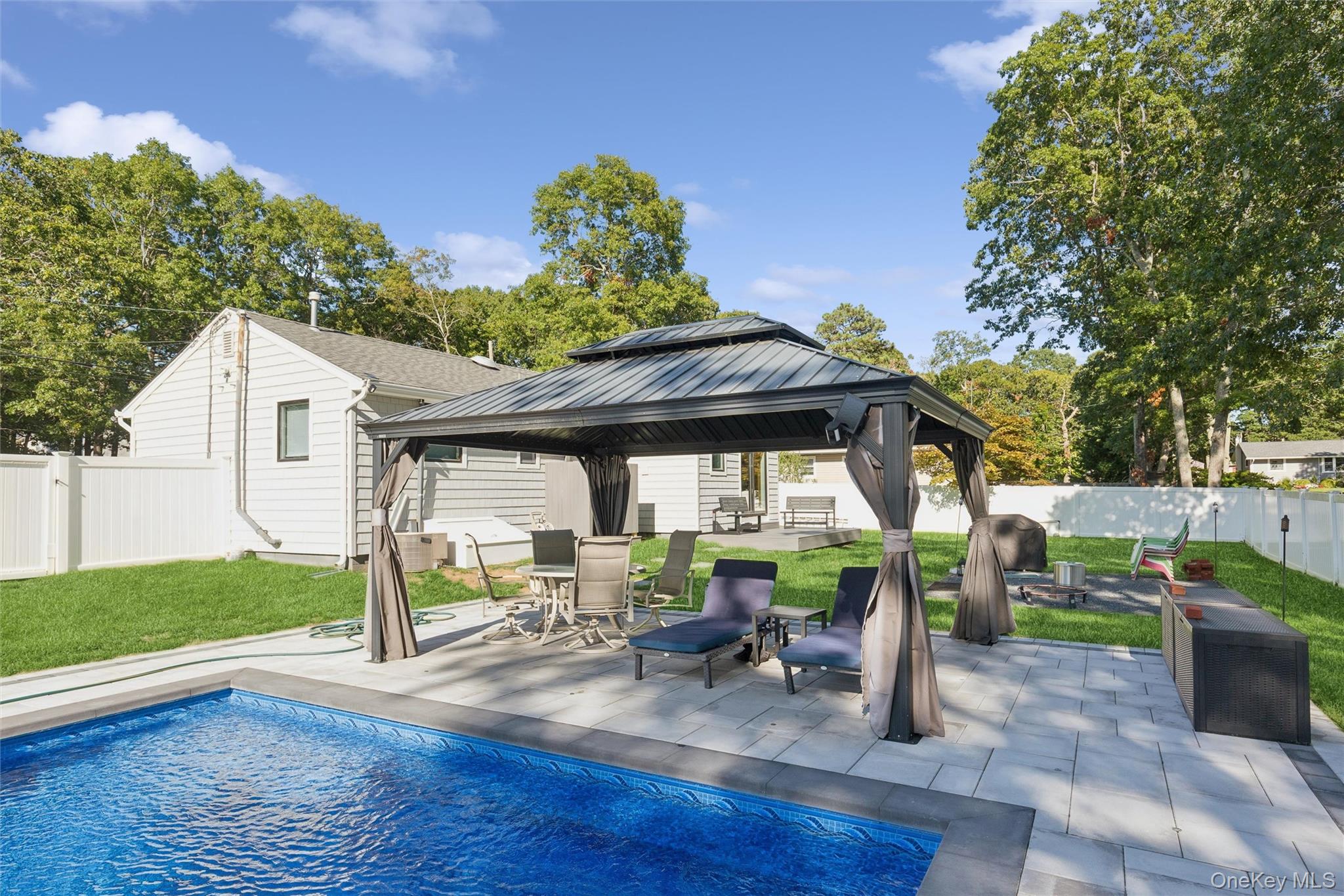27 Atlantic Avenue – For Rent photo 21